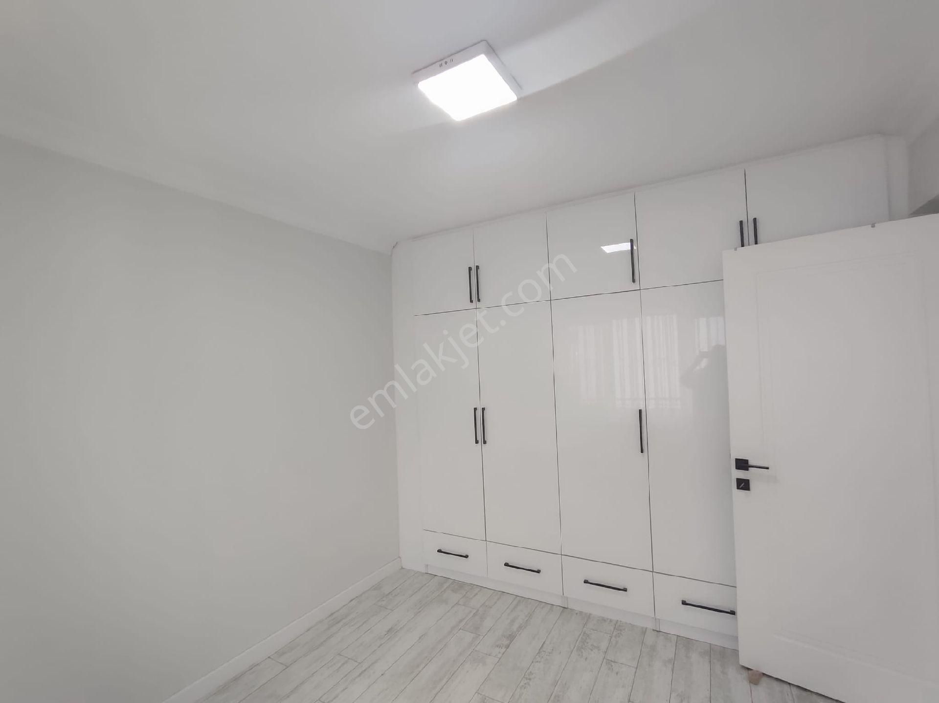 Satılık Tripleks Villa Manisa Yunusemre Güzelyurt 5+1 - Görsel 25