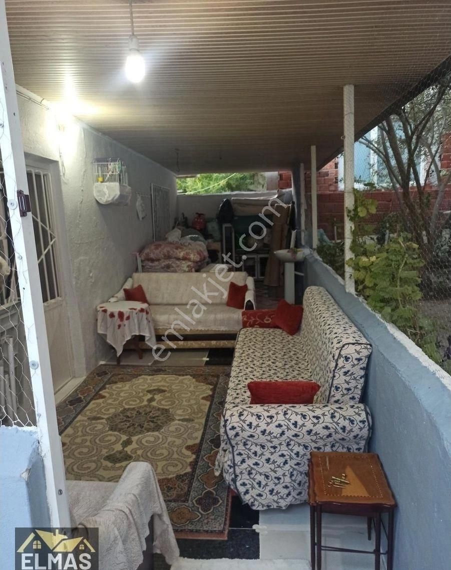 Gaziemir Sarnıç,ta Cadde Üzerinde Müstakil Ev - Görsel 4