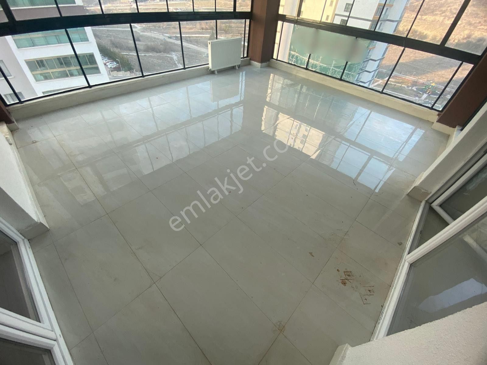 Prıme Ofis Ten Yozgat Bulvarı Yakını Kapalı Balkonlu 4.5+1 Satılık Site Dairesi - Görsel 2