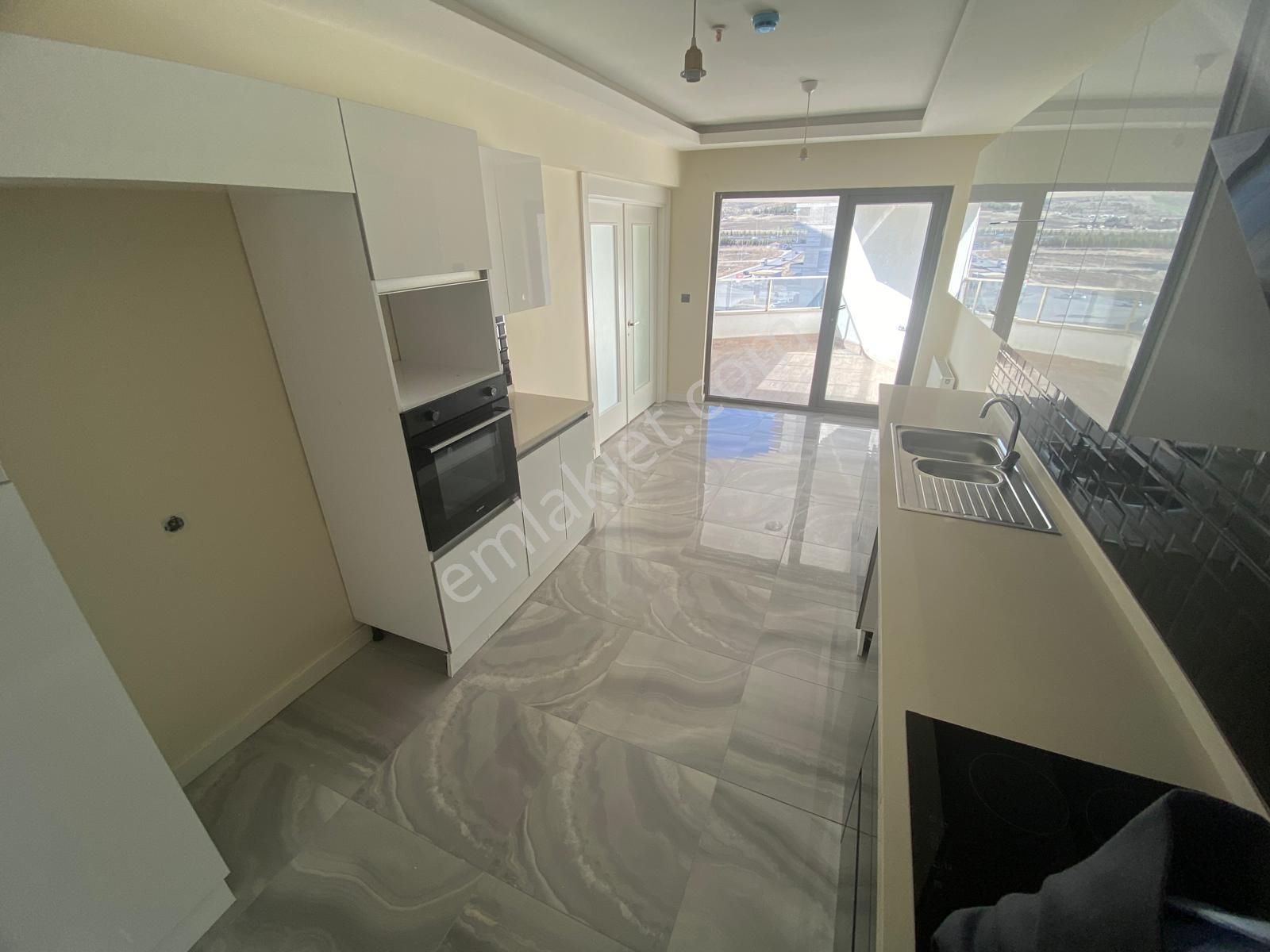 Ovacıkta 4.5+1 Yüksek Katta Satılık Daire Prıme Ofisten - Görsel 3