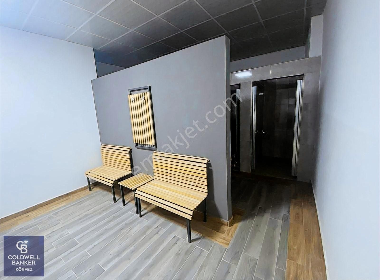 Edremit Kadıköy De Lüks Satılık Rezidans