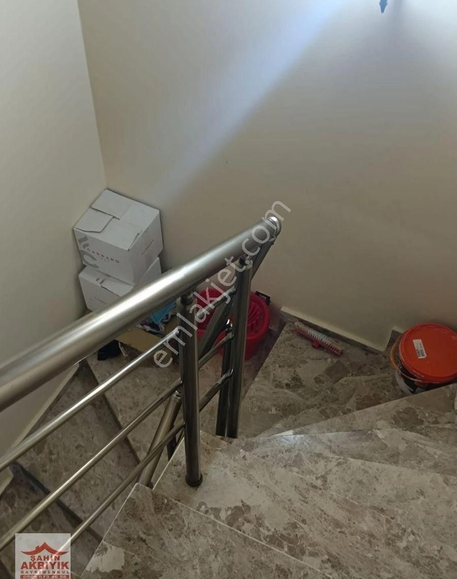 Bayraklı Osmangazi Dubleks 2+2 D.gazlı 150 M2 - Görsel 3