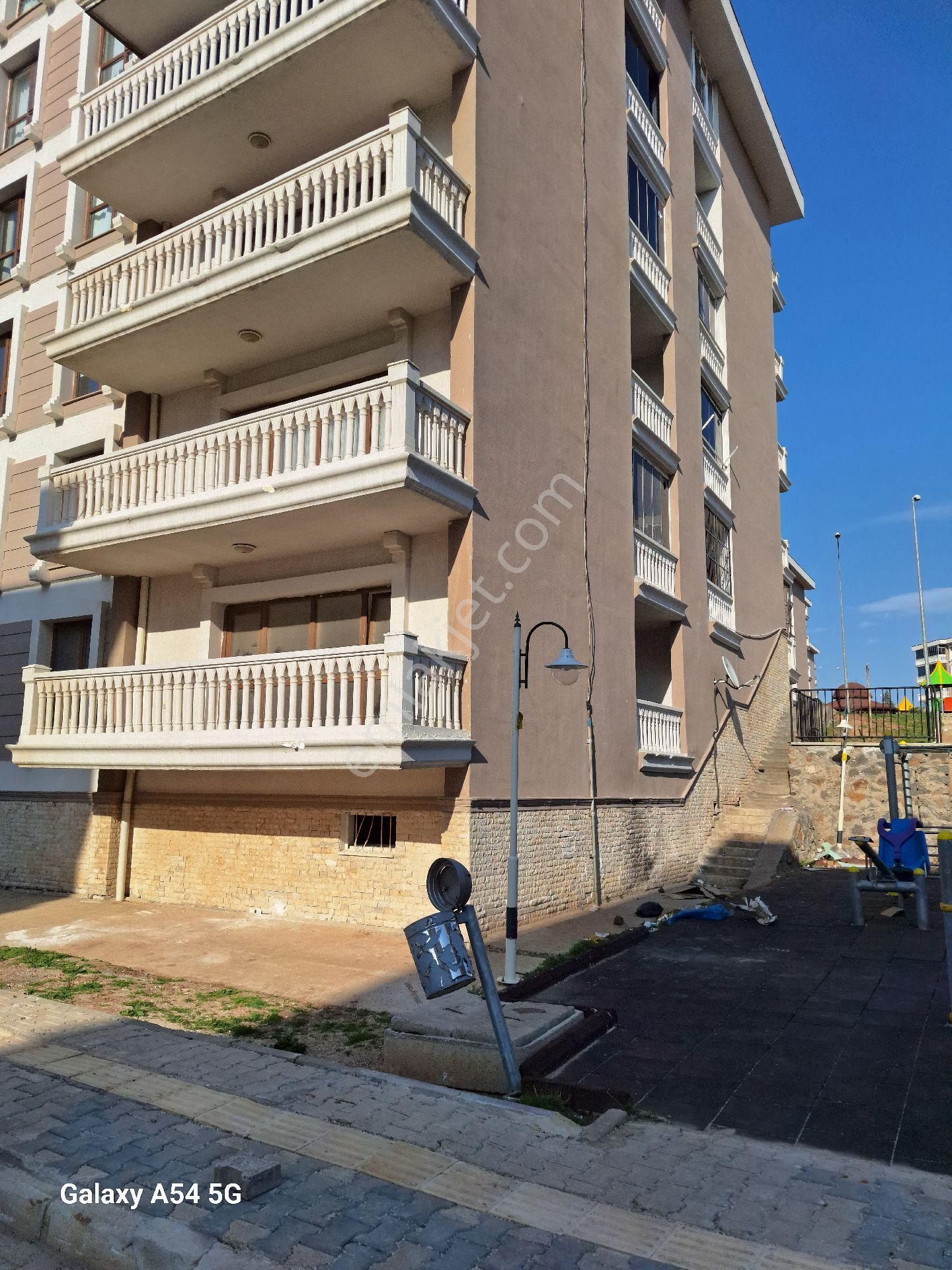 Gaziantep İslahiye Göltepe 3+1 Toki Bodrum Kst