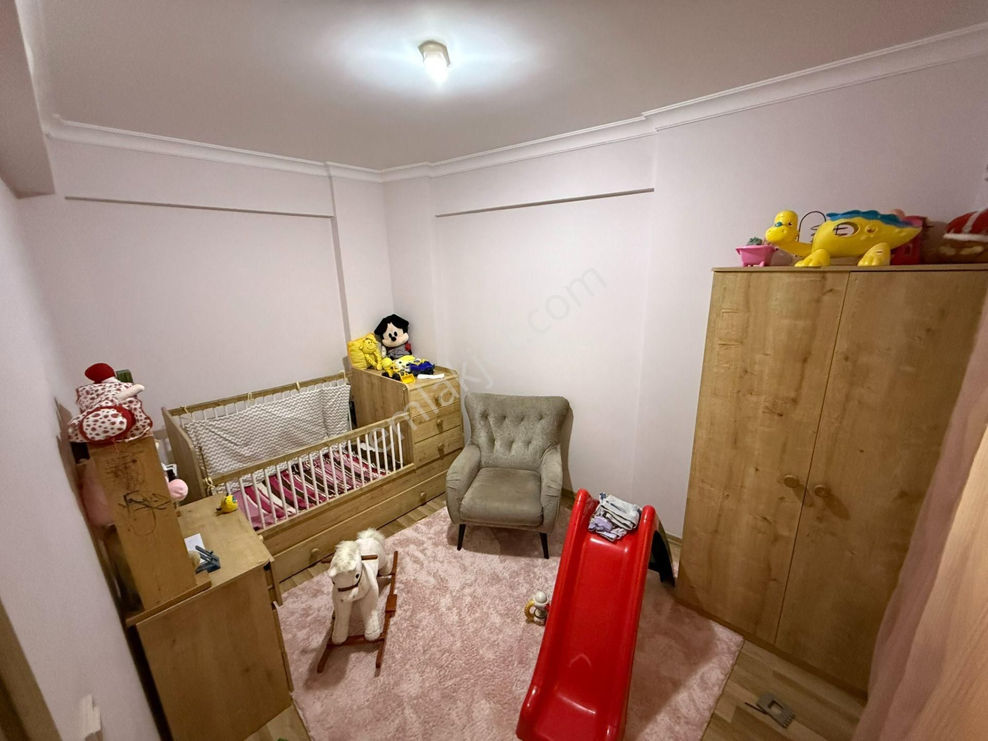 Demirköprü'de | Dubleks 3+1 | 220 M2 | İzban Yakını - Görsel 18