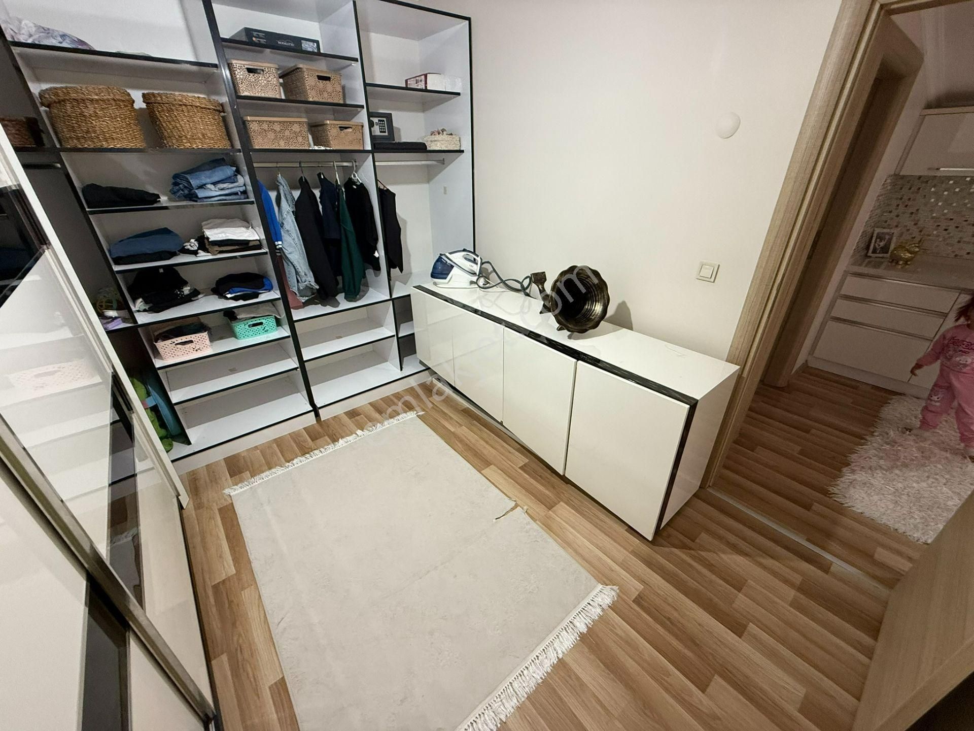 Demirköprü'de | Dubleks 3+1 | 220 M2 | İzban Yakını - Görsel 9