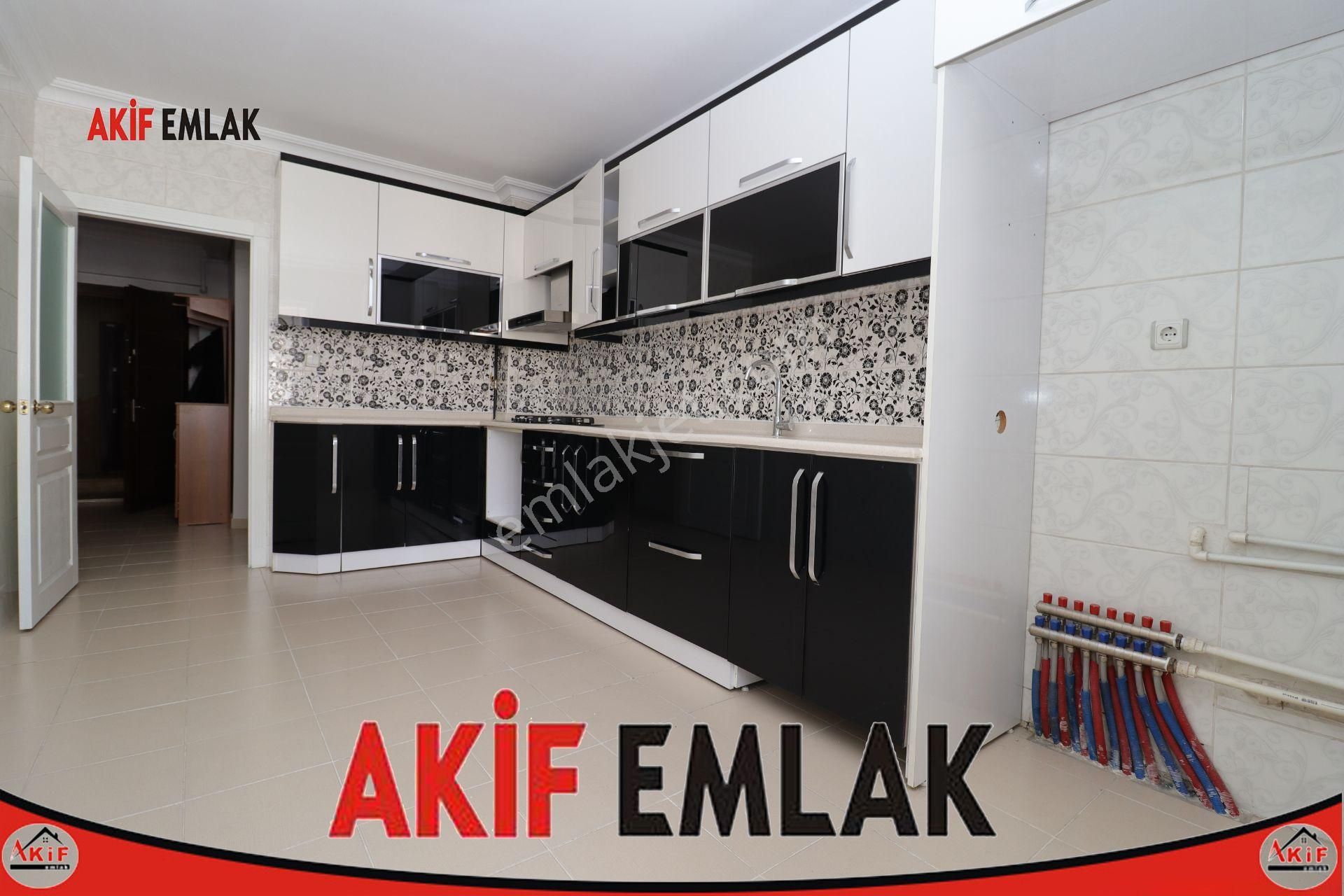 Akif'ten Topçu'da 3+1 Geniş/yapılı/ara Katta/ebv.banyolu Kiralık