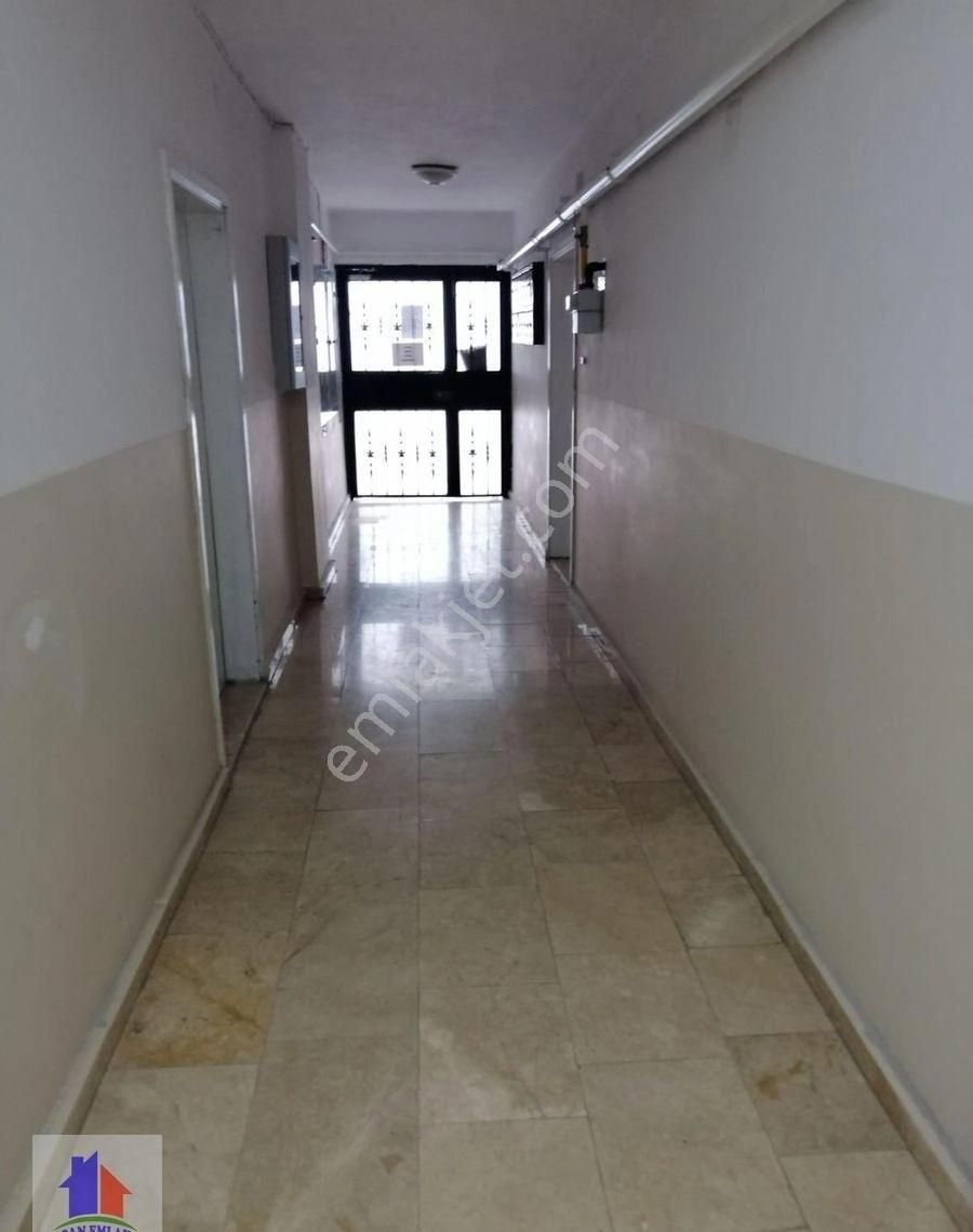 Mudanya Halitpaşa Mah.de Satılık Daire3+1 Merkezde 2.kat Bakımlı Daire Marina Üstü Konumdadır - Görsel 12