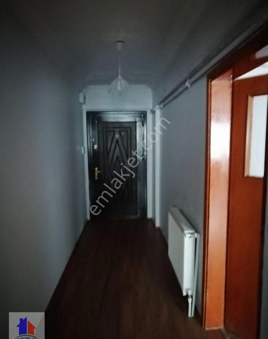 Mudanya Halitpaşa Mah.de Satılık Daire3+1 Merkezde 2.kat Bakımlı Daire Marina Üstü Konumdadır - Görsel 3