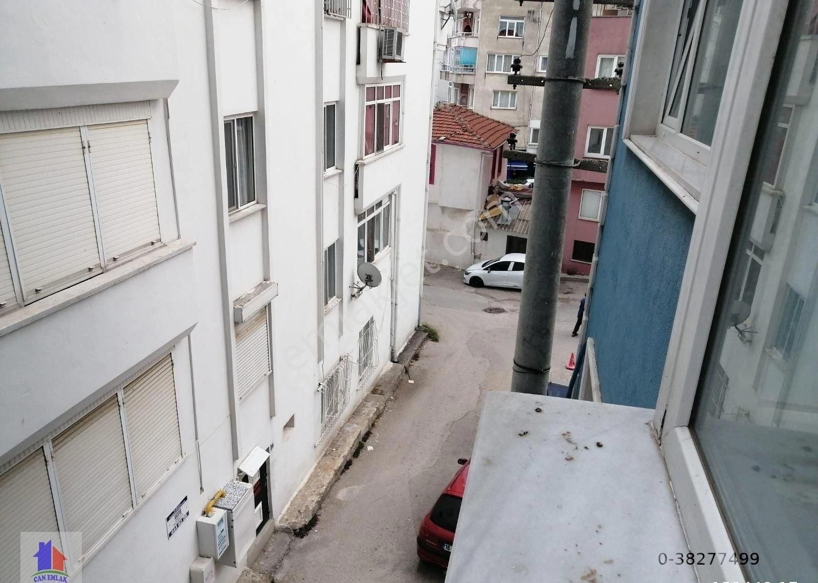 Mudanya Halitpaşa Mah.de Satılık Daire3+1 Merkezde 2.kat Bakımlı Daire Marina Üstü Konumdadır - Görsel 32