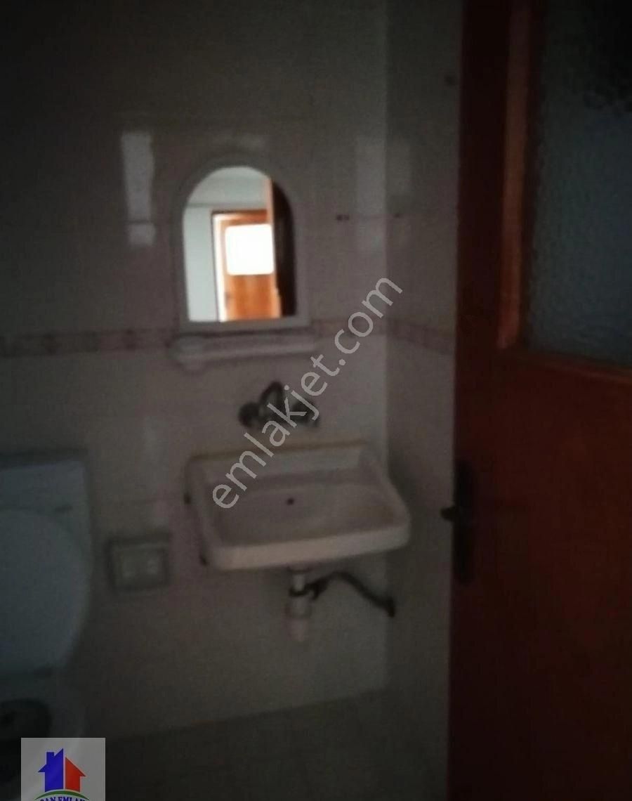 Mudanya Halitpaşa Mah.de Satılık Daire3+1 Merkezde 2.kat Bakımlı Daire Marina Üstü Konumdadır - Görsel 26