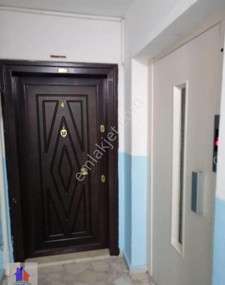 Mudanya Halitpaşa Mah.de Satılık Daire3+1 Merkezde 2.kat Bakımlı Daire Marina Üstü Konumdadır - Görsel 25