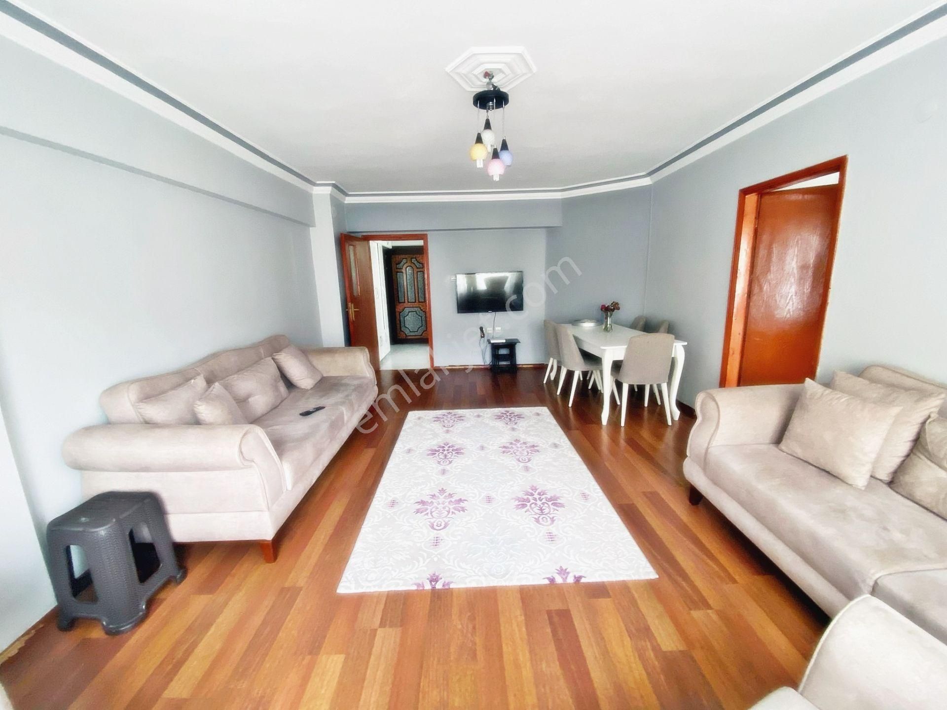 Szg'den Gün Sazak Cad. Üzeri Üst Kat Full Yapılı 3+1 Eşyalı!!