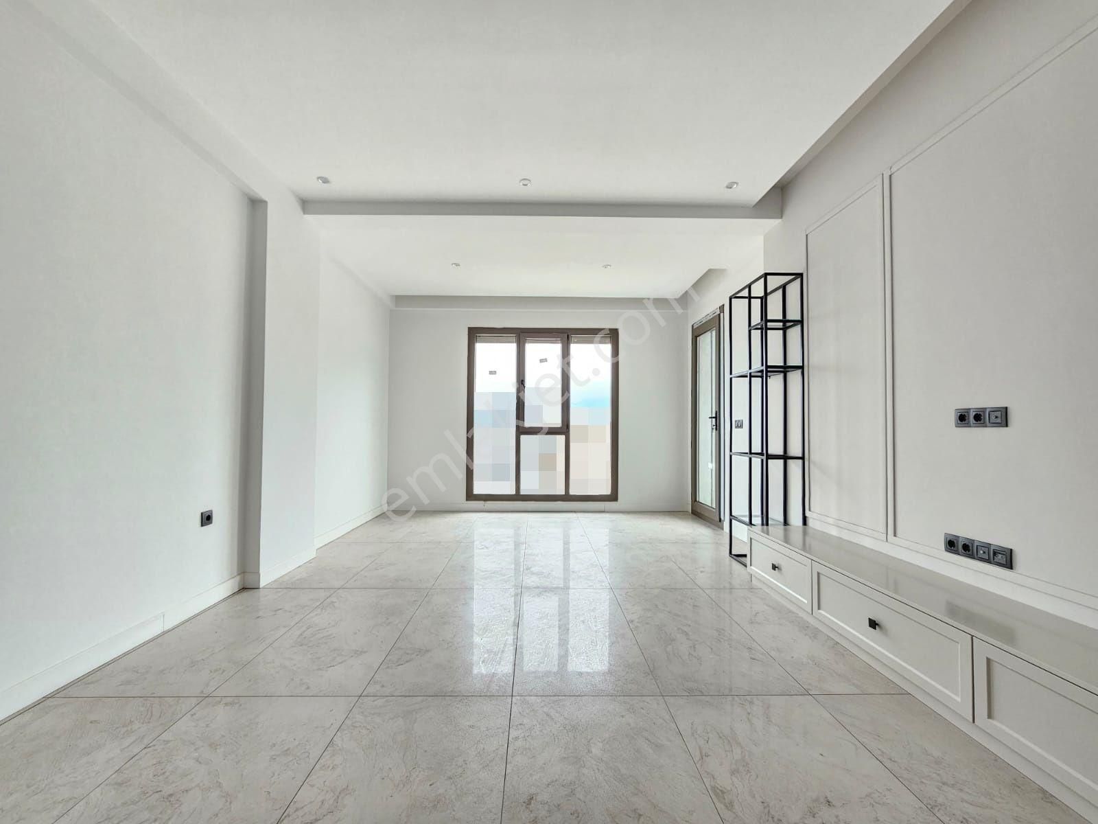 Denizli Yenişafak'ta 3+1 160 M2 Mükemmel Konumda Panjurlu Satılık Ultra Lüks Daire