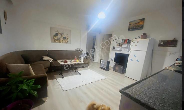Dalamanda Dost Emlaktan Merkezde Eşyalı 2+1 Satılık Daire
