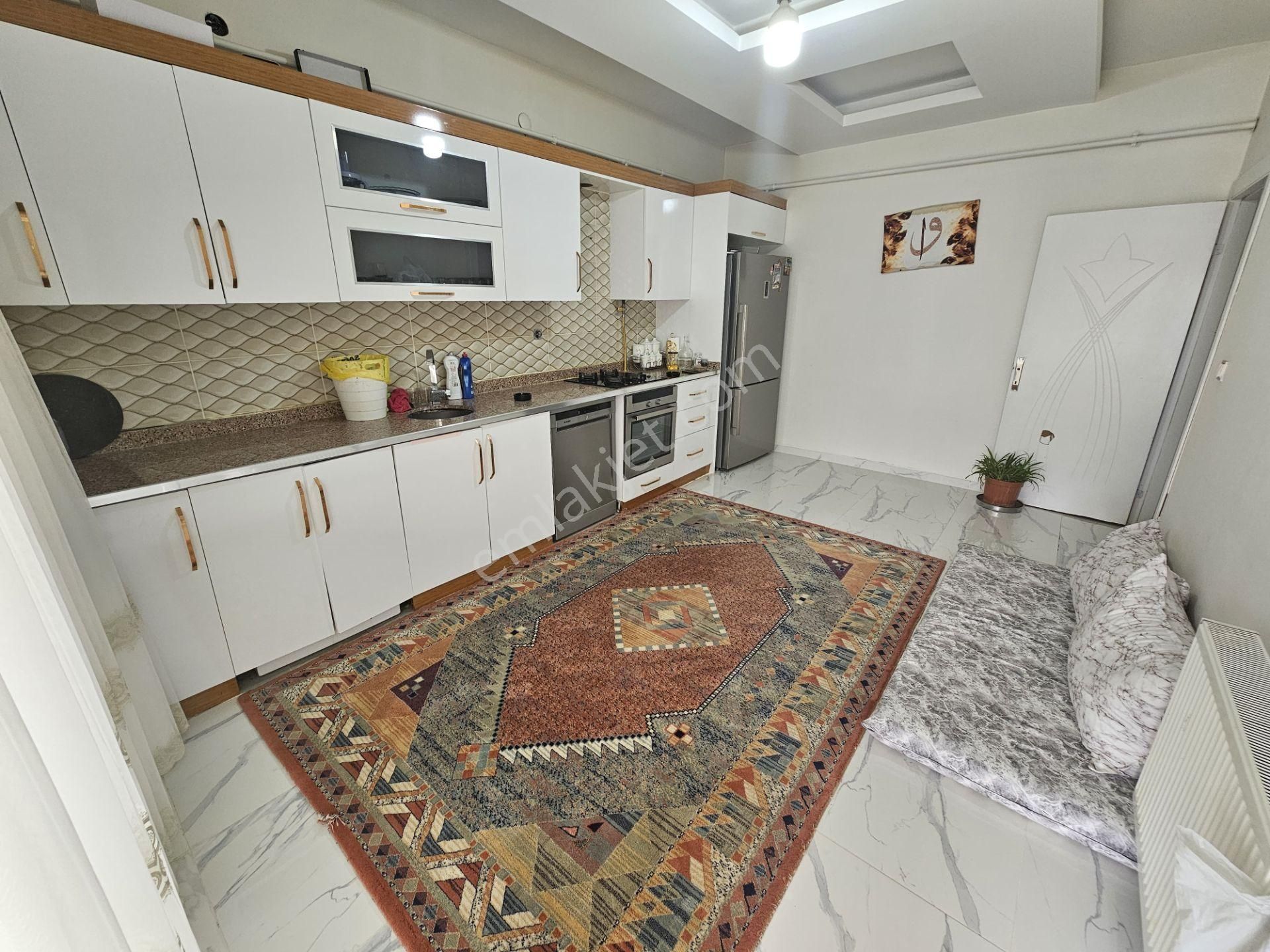 450 Evler Dönümlü Mahallesinde 3+1 Satılık Lux Daire..!