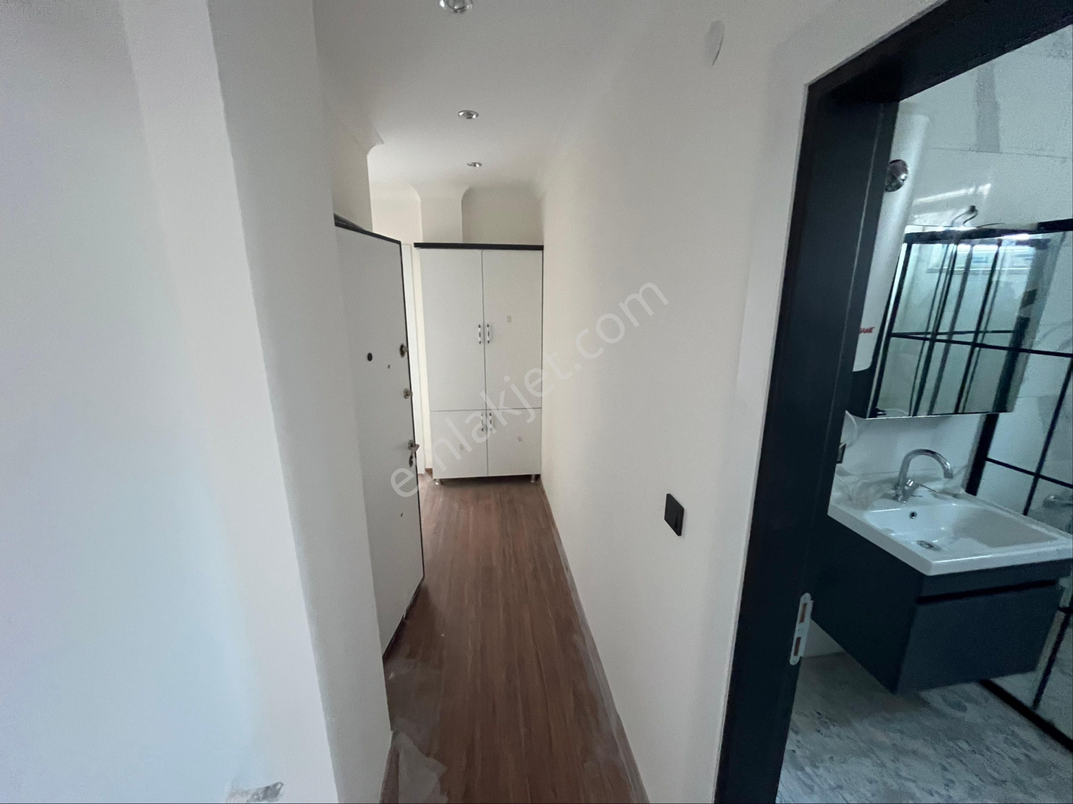 Kücükkuyu ‘da 3+1 Ebeveyn Banyolu Sıfır Daire - Görsel 18