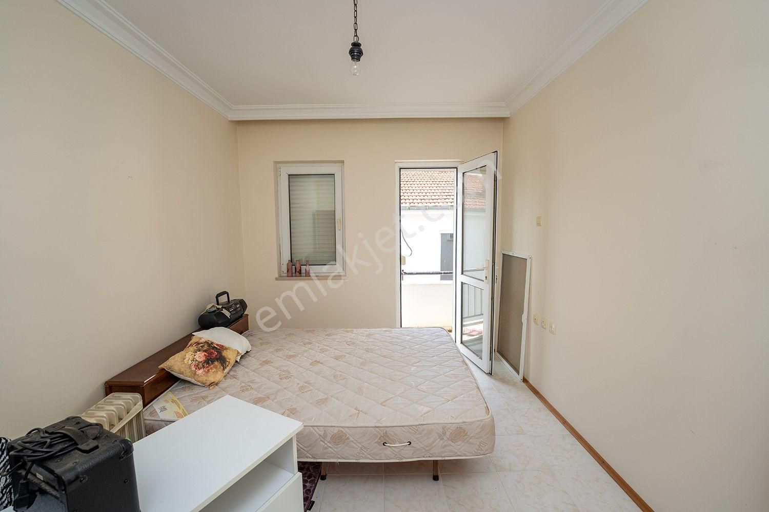 C21 Cius; Yapıkent Sitesi'nde Deniz Önü, Havuzlu Ve Plajlı Daire - Görsel 15