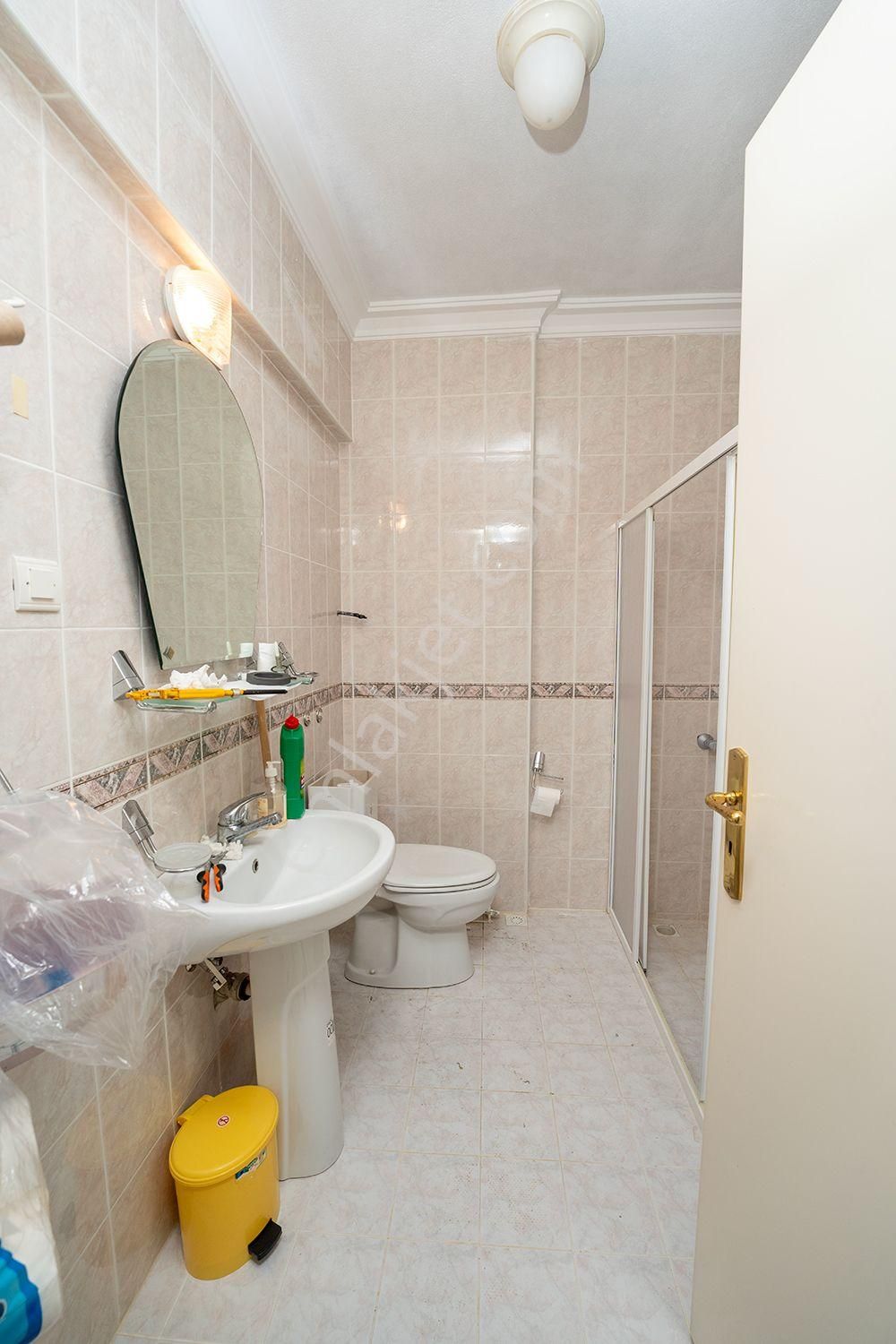 C21 Cius; Yapıkent Sitesi'nde Deniz Önü, Havuzlu Ve Plajlı Daire - Görsel 17