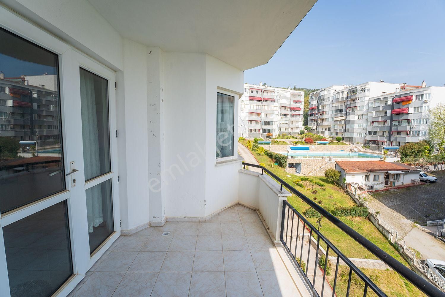 C21 Cius; Yapıkent Sitesi'nde Deniz Önü, Havuzlu Ve Plajlı Daire - Görsel 31