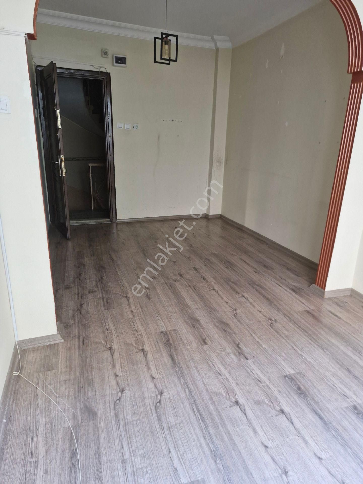 Akşenden Fatih Kocamustafapaşa Karakulak Sokak 1.kat 80m² Köşe Satılık Daire - Görsel 14