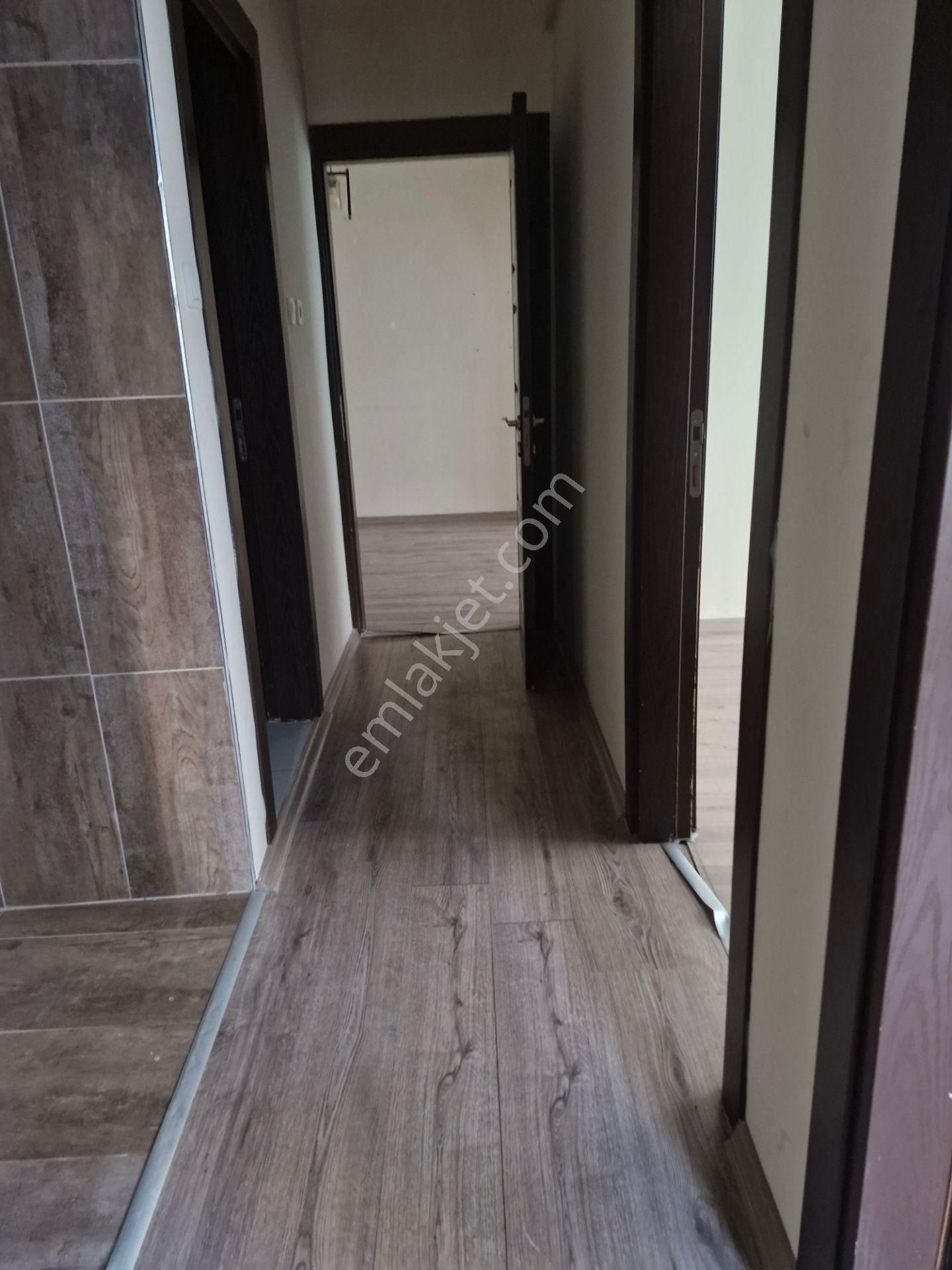 Akşenden Fatih Kocamustafapaşa Karakulak Sokak 1.kat 80m² Köşe Satılık Daire - Görsel 13