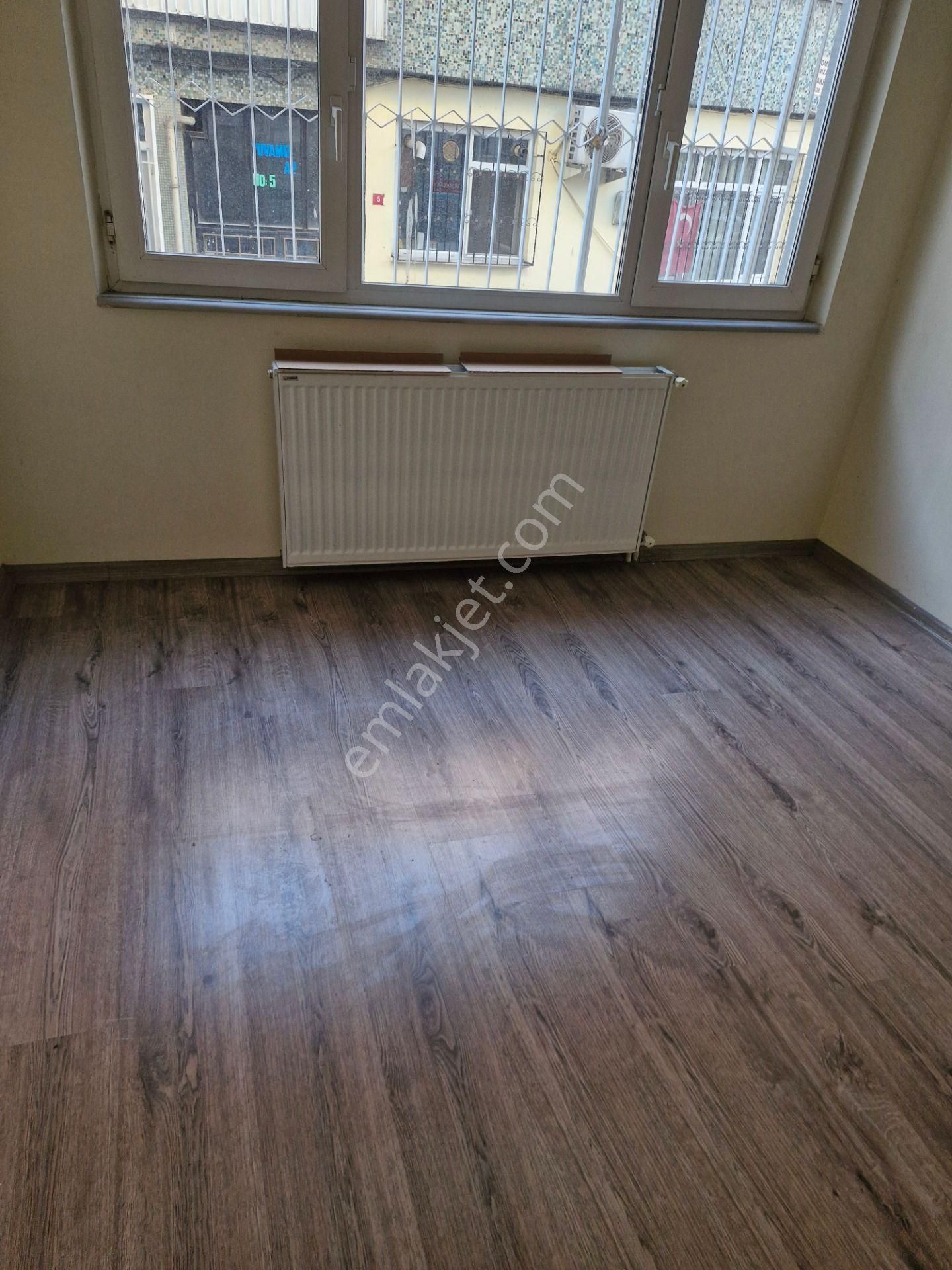 Akşenden Fatih Kocamustafapaşa Karakulak Sokak 1.kat 80m² Köşe Satılık Daire - Görsel 11