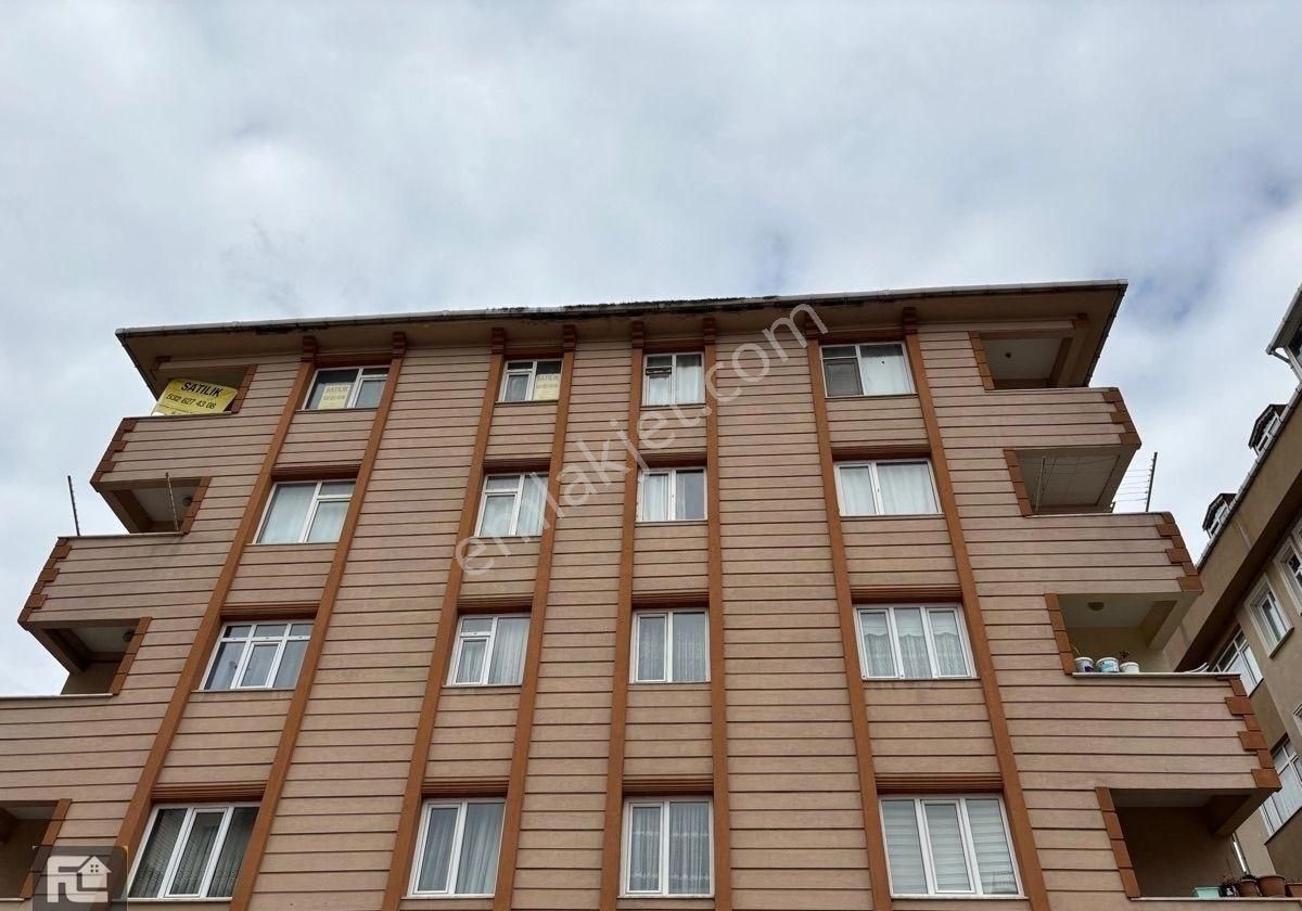 F-l Emlaktan Pendik Velibaba Da E-5 Yakını Köşe Önü Açık 3+1 Genç Bina