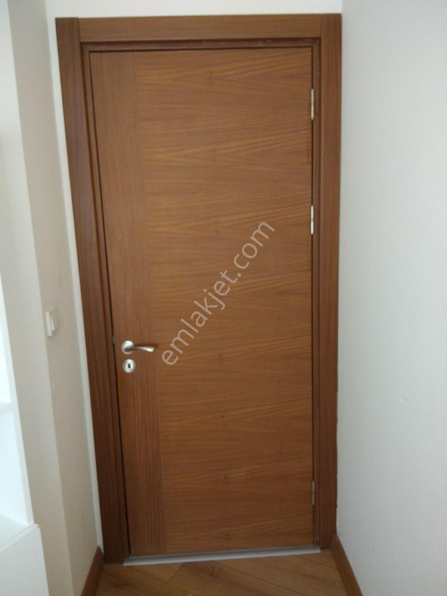 Balçova Ekonomii Üniversitesi Yakını Tertemiz Daire - Görsel 32