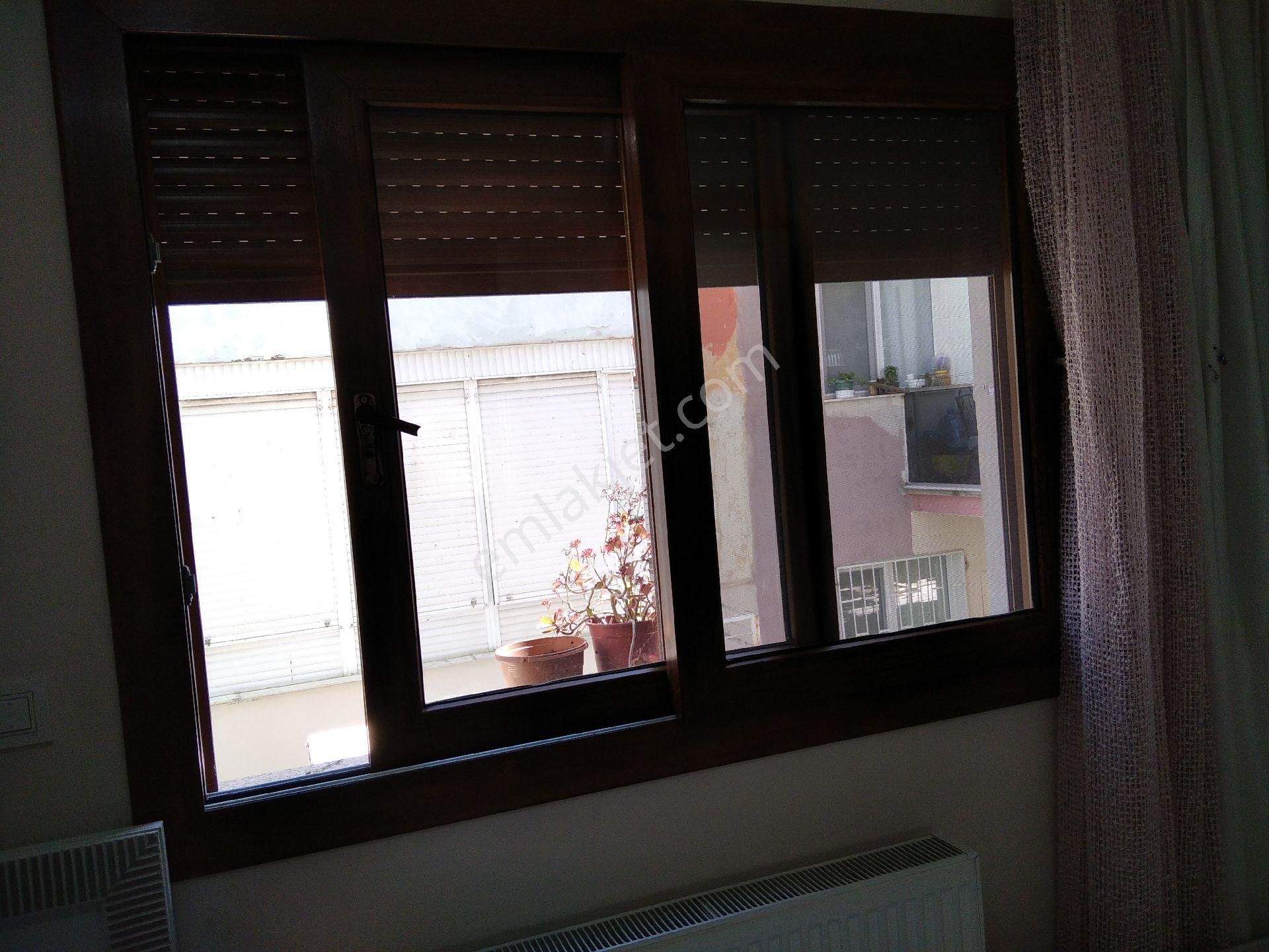 Balçova Ekonomii Üniversitesi Yakını Tertemiz Daire - Görsel 26