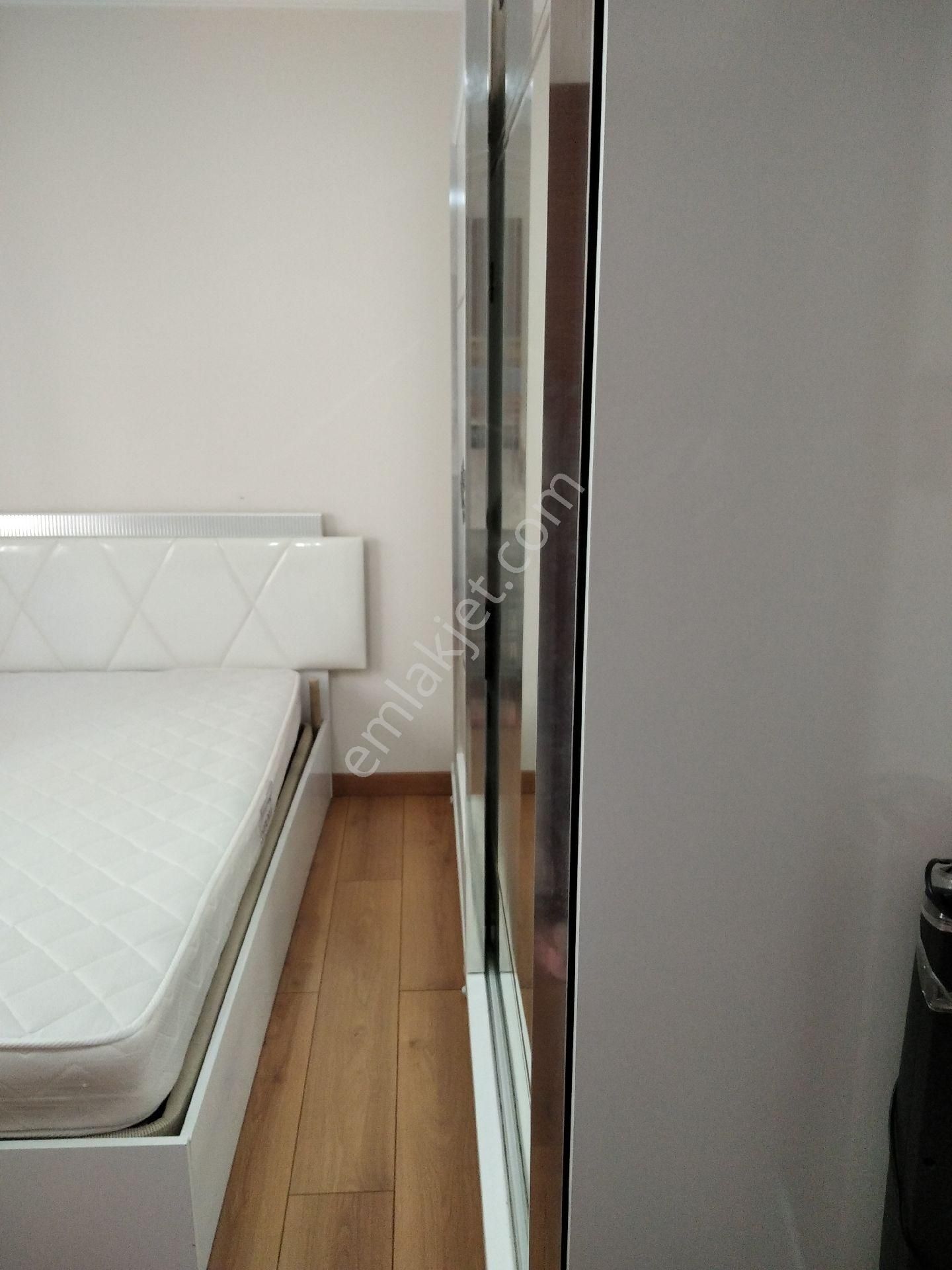 Balçova Ekonomii Üniversitesi Yakını Tertemiz Daire - Görsel 24