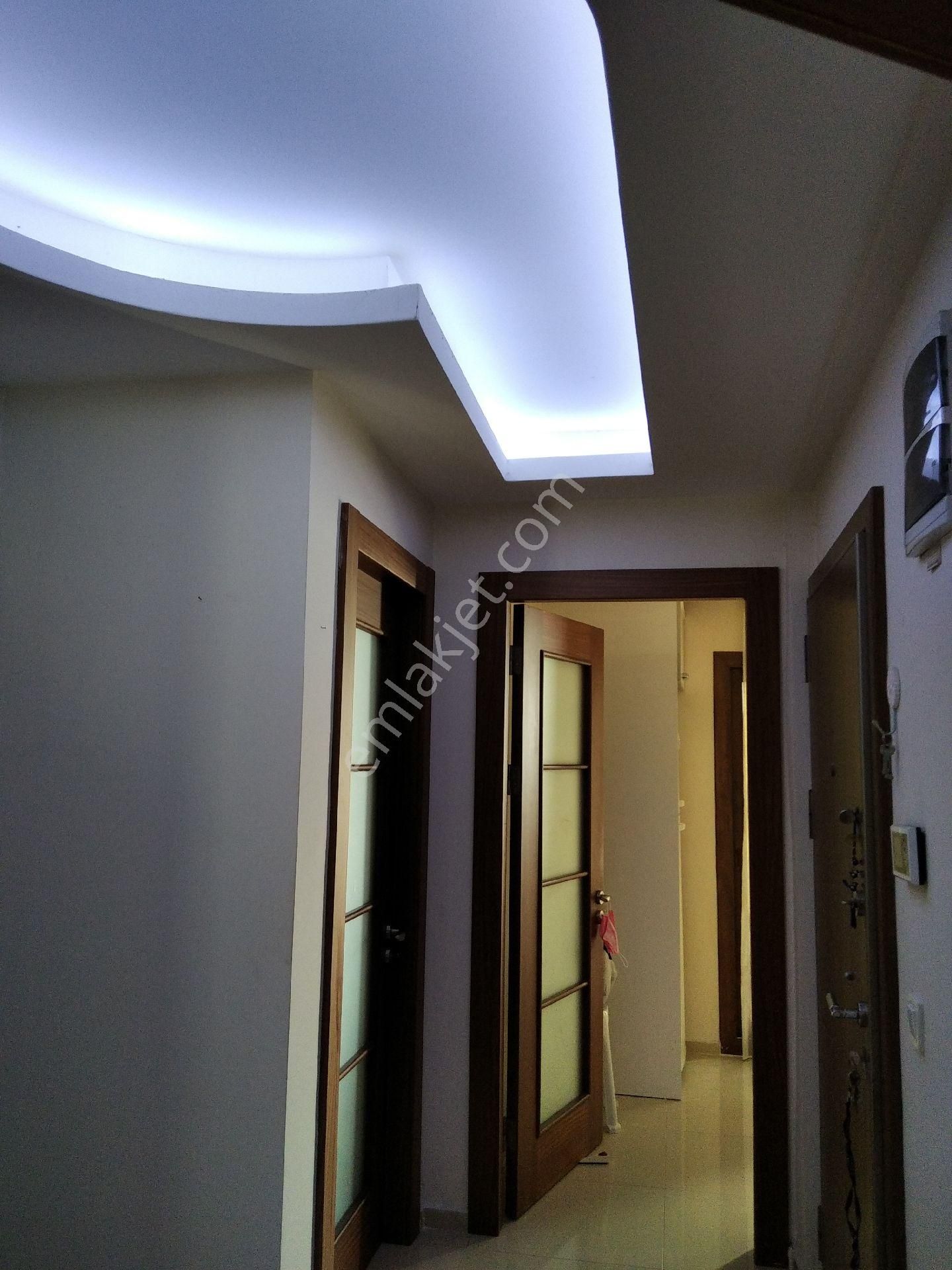 Balçova Ekonomii Üniversitesi Yakını Tertemiz Daire - Görsel 19