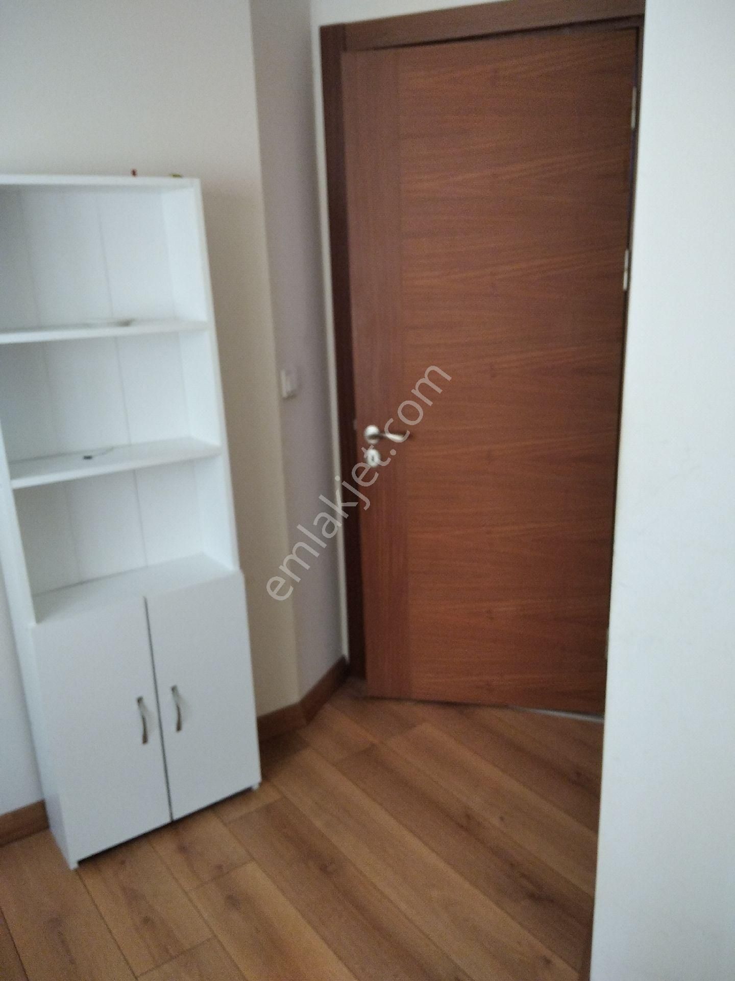 Balçova Ekonomii Üniversitesi Yakını Tertemiz Daire - Görsel 31