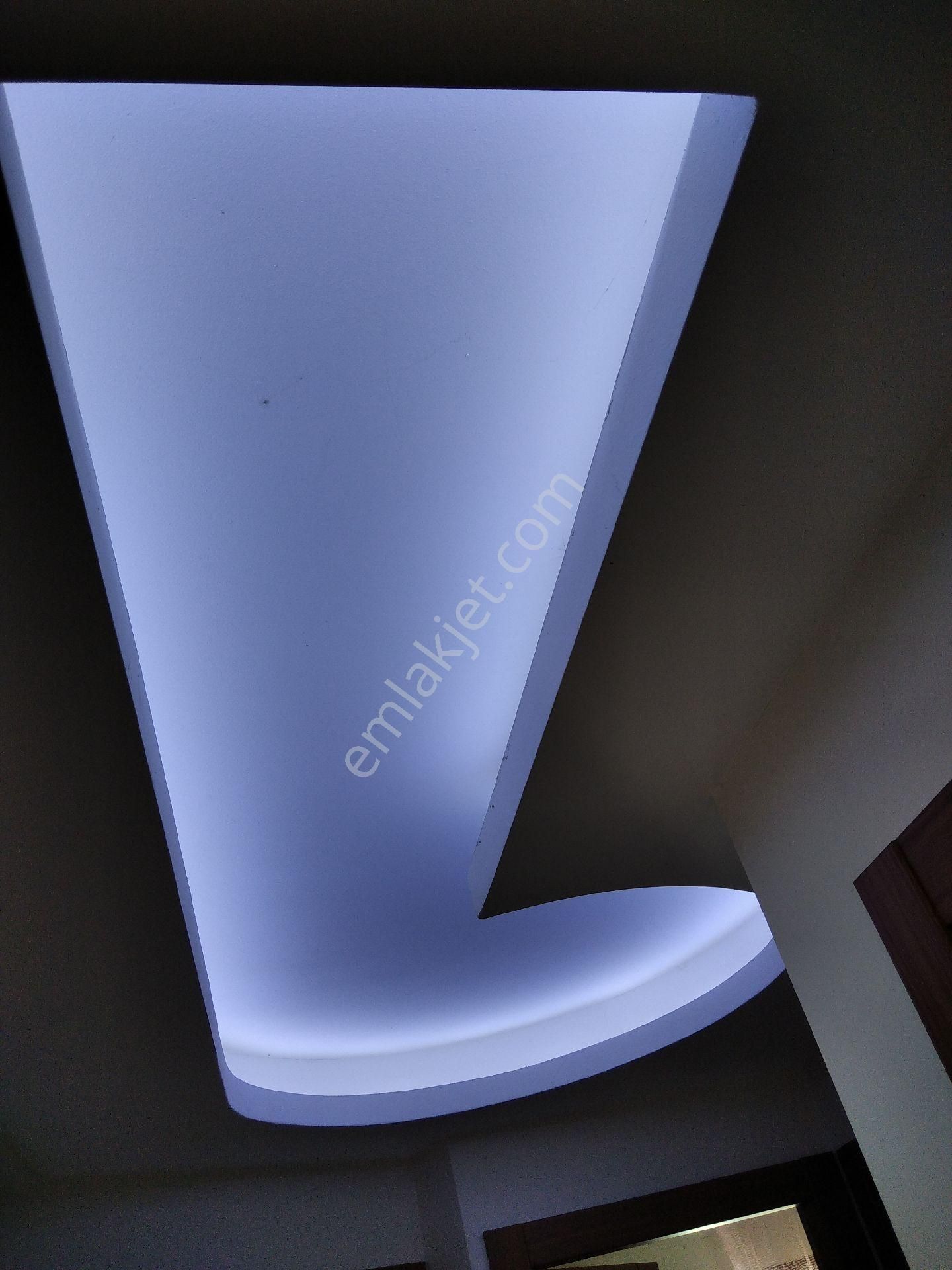 Balçova Ekonomii Üniversitesi Yakını Tertemiz Daire - Görsel 34