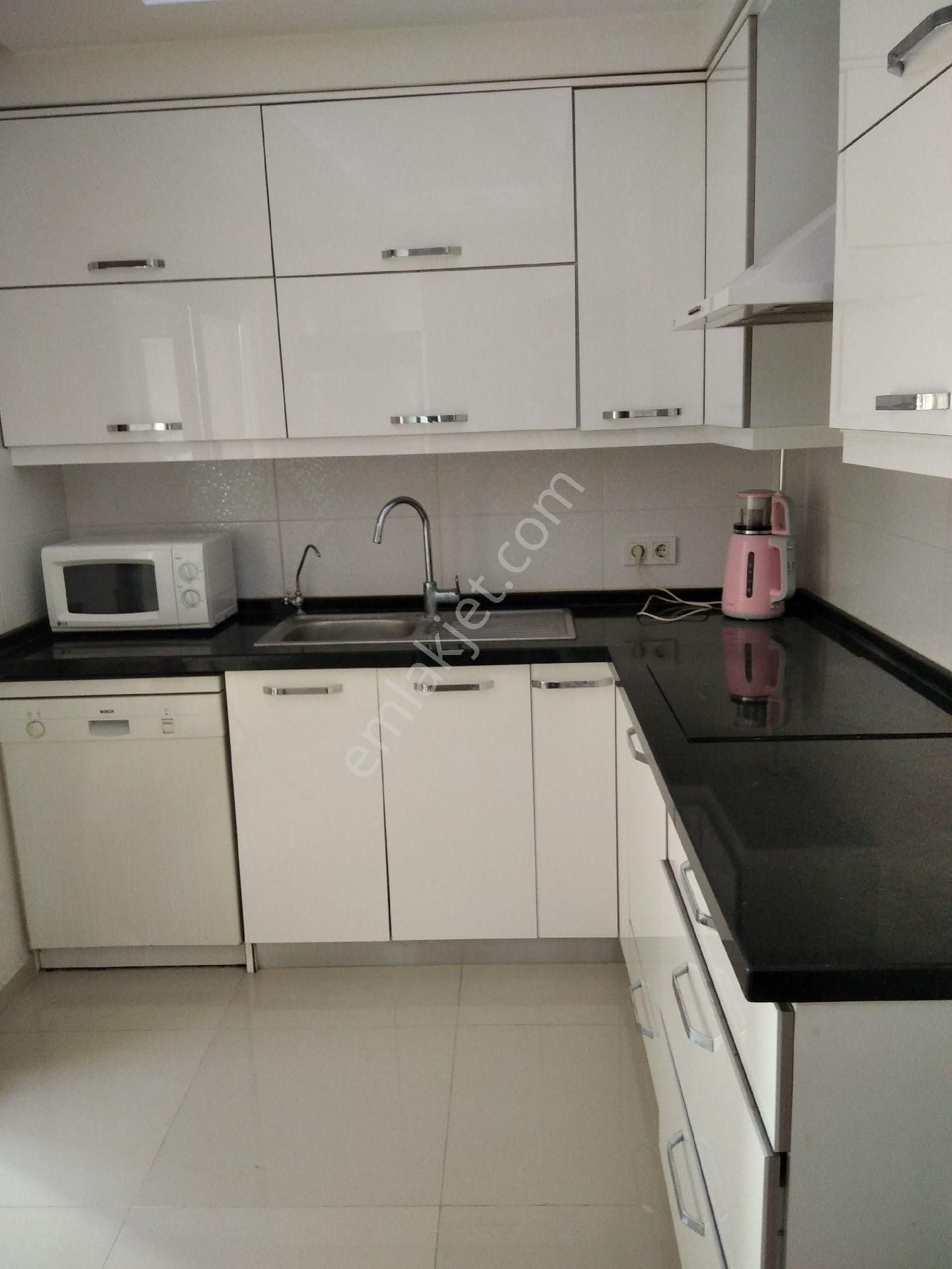 Balçova Ekonomii Üniversitesi Yakını Tertemiz Daire - Görsel 17