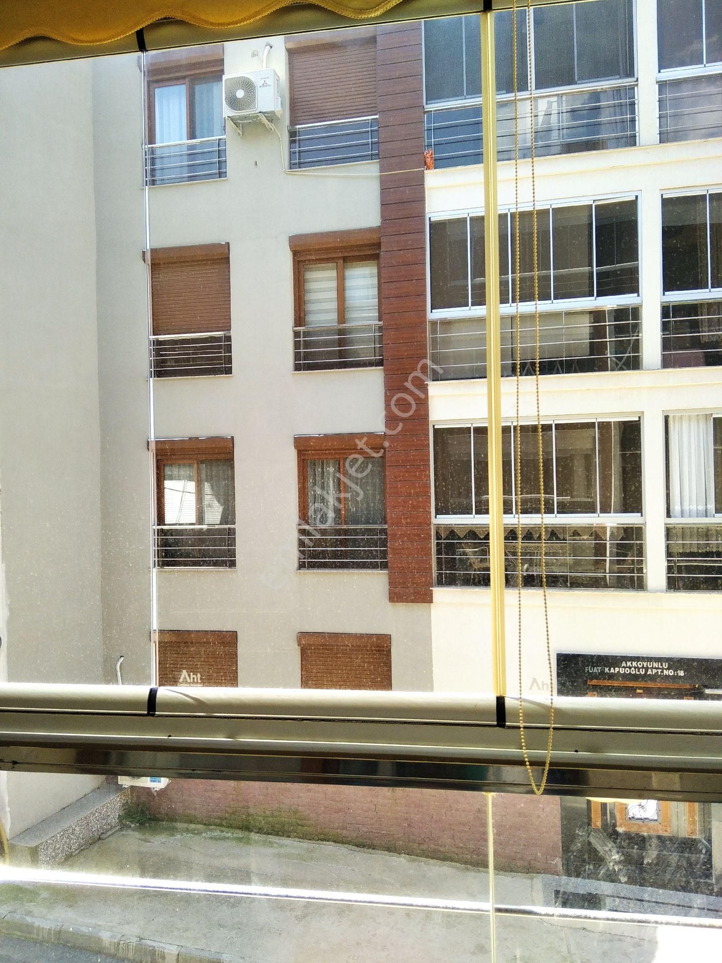 Balçova Ekonomii Üniversitesi Yakını Tertemiz Daire - Görsel 11