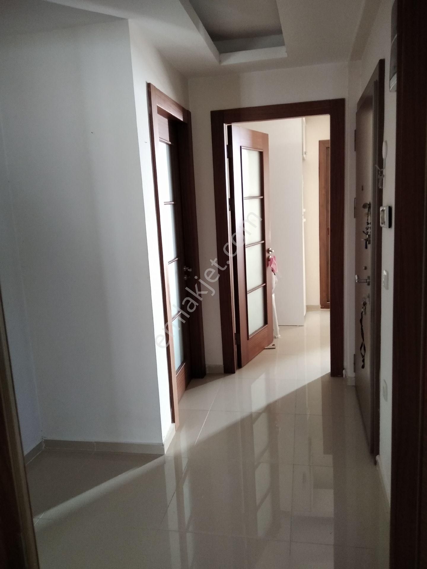 Balçova Ekonomii Üniversitesi Yakını Tertemiz Daire - Görsel 20