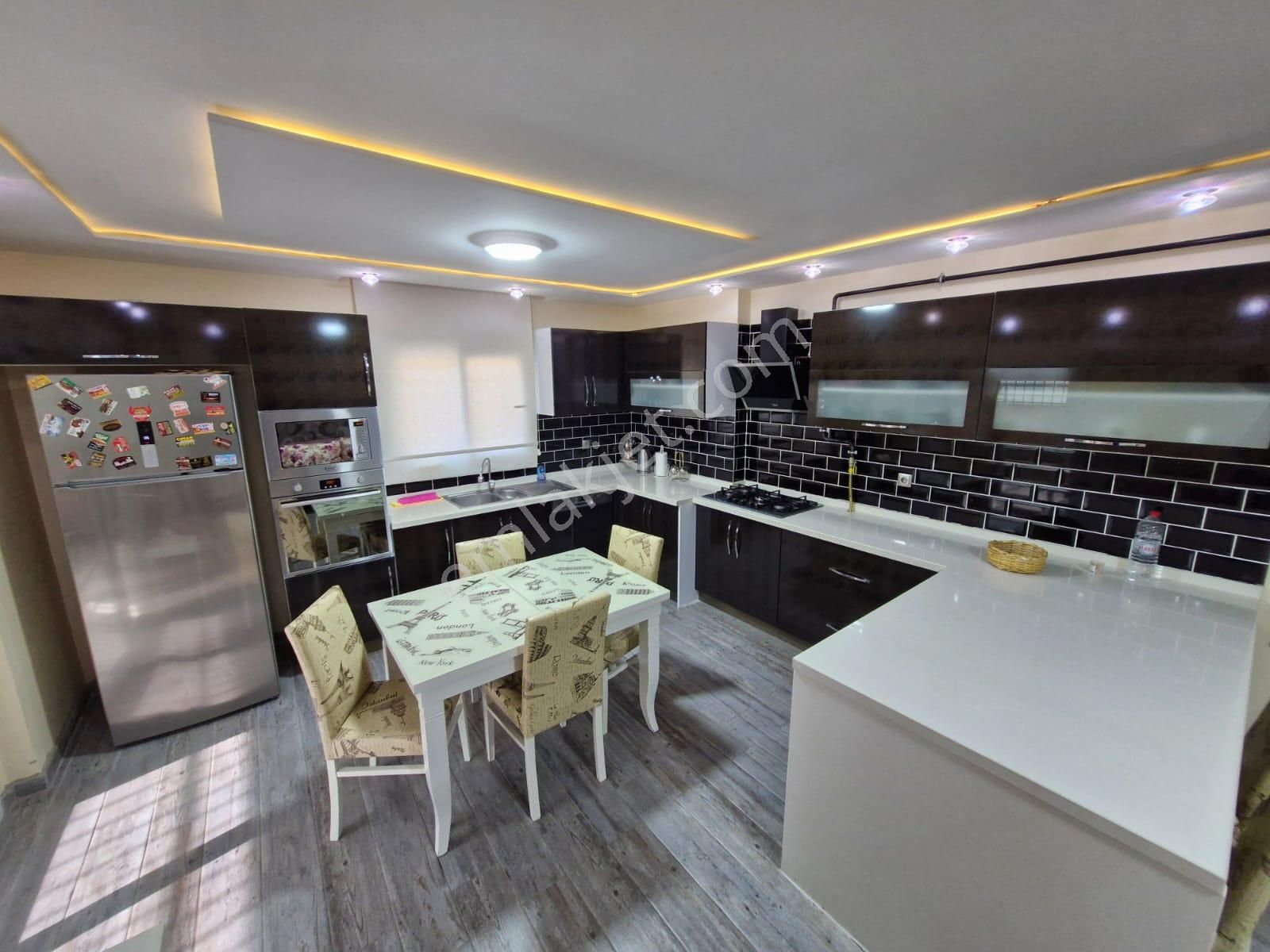 Adana Seyhan Gürselpaşa Mah. Kiralık 4+1 Eşyalı Daire Site İçi Hasarsız Yüzme Havuzlu Oyun Alanı - Görsel 28