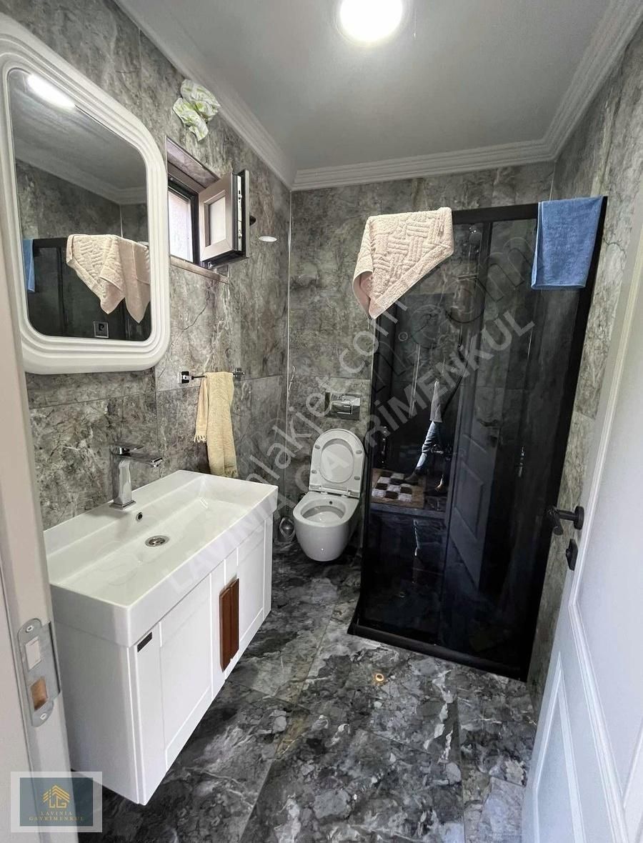 Lavınıa'dan Eska Evlerinde Eşyalı Satılık 3+1 Villa - Görsel 12