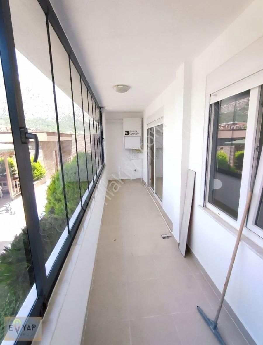 Evyap'tan Sarısuda Mükemmel Konumda Lüks 1+1 Saunalı