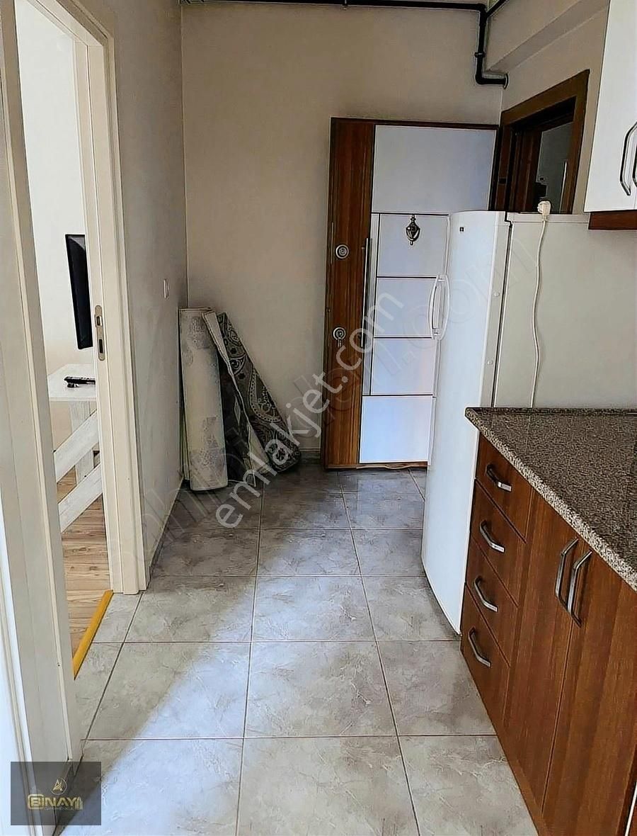 Fatih Mahallesinde Kiralık 2+1 Balkonlu Apart