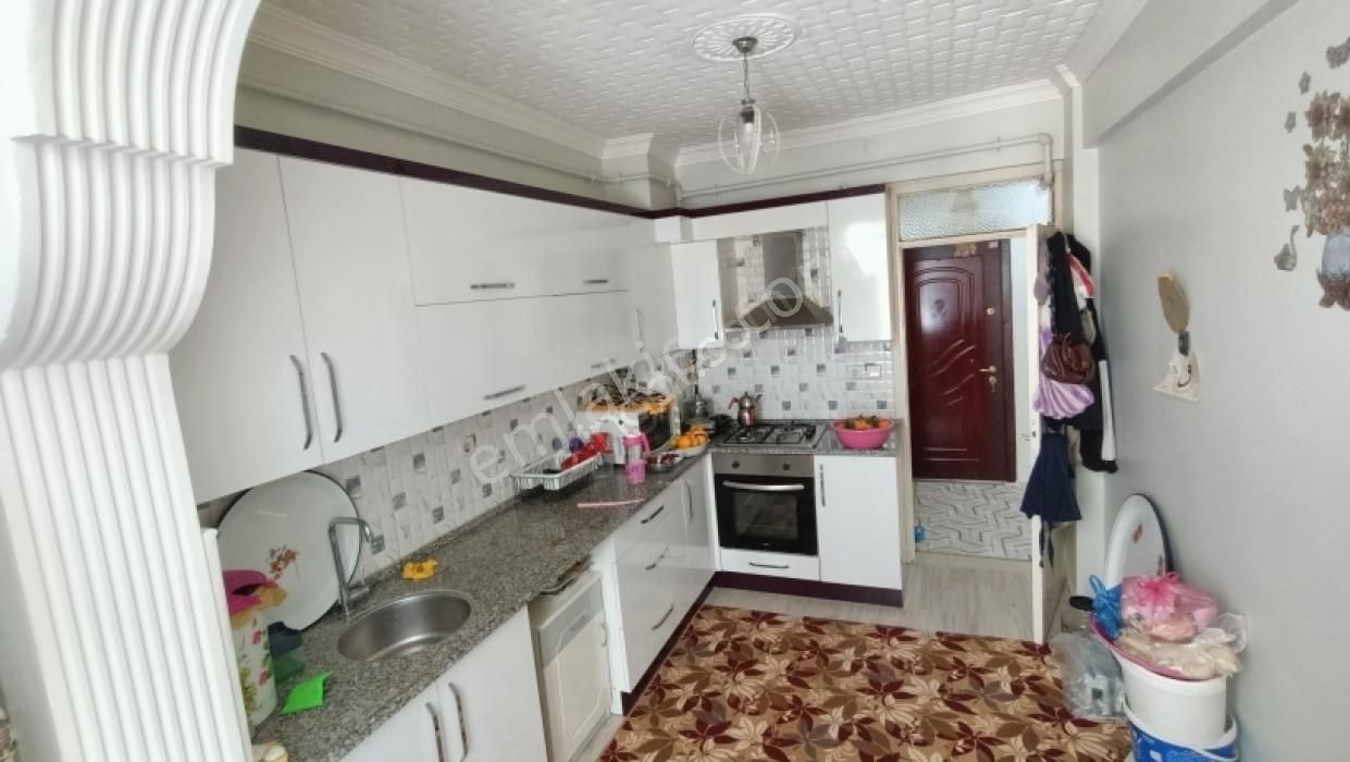 Abit Gm Koşuyolu Cvr 3+1 Bakımlı Arakat Satılık Daire