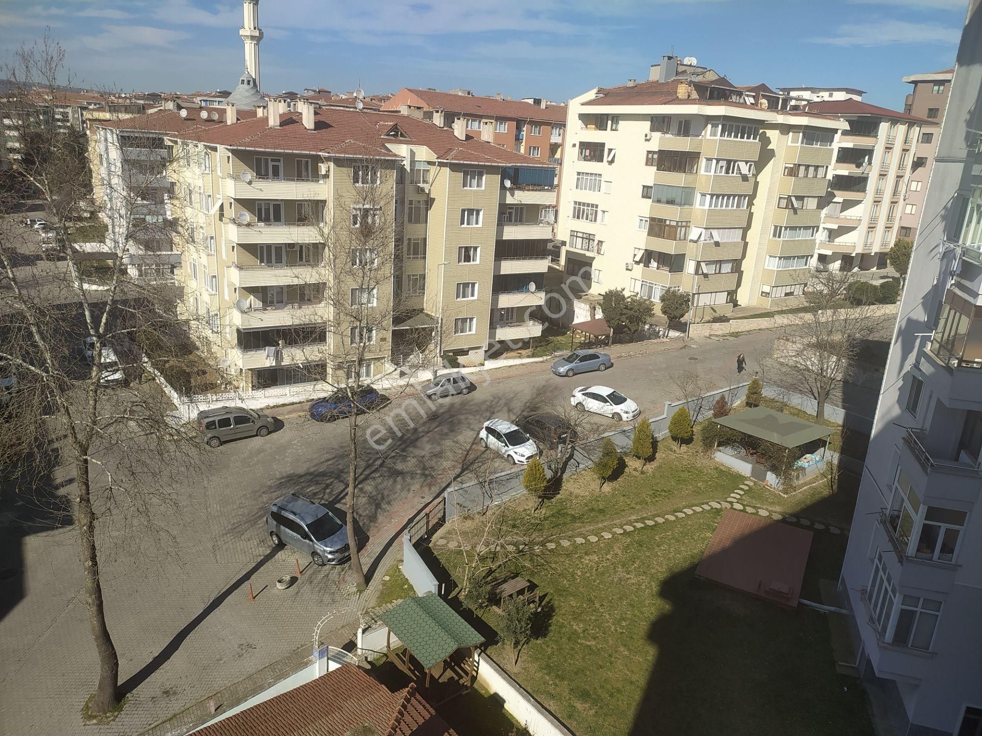 Tugay Ve Yeni Adliye'ye Yürüme Mesafesinde! Ayça Dan Geniş Daire