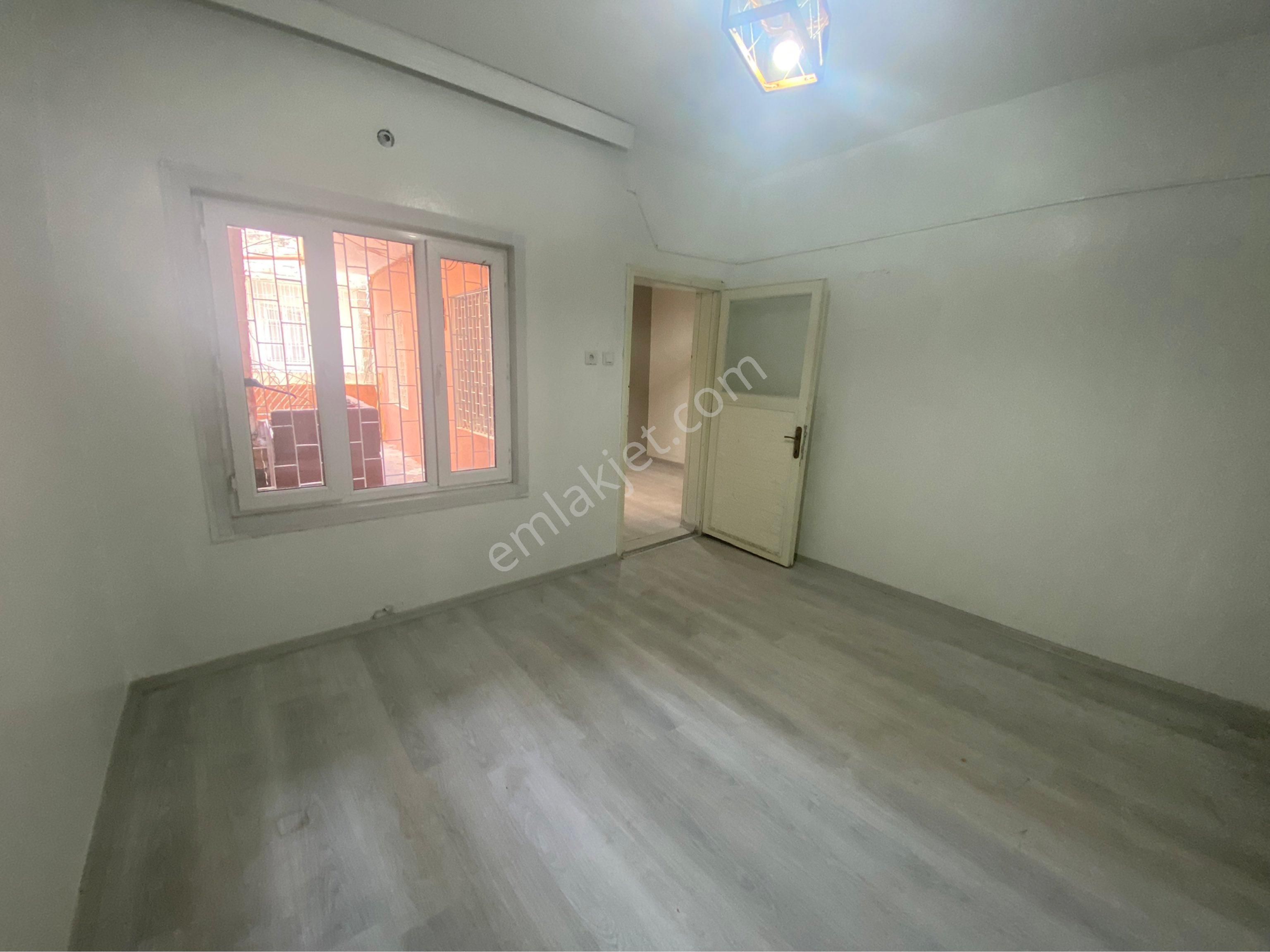 Cumhuriyet De 75m 2 Kat Ve 1 Teras Kat. 2 Şer Odslı Ferah Ve Temiz Ev - Görsel 8