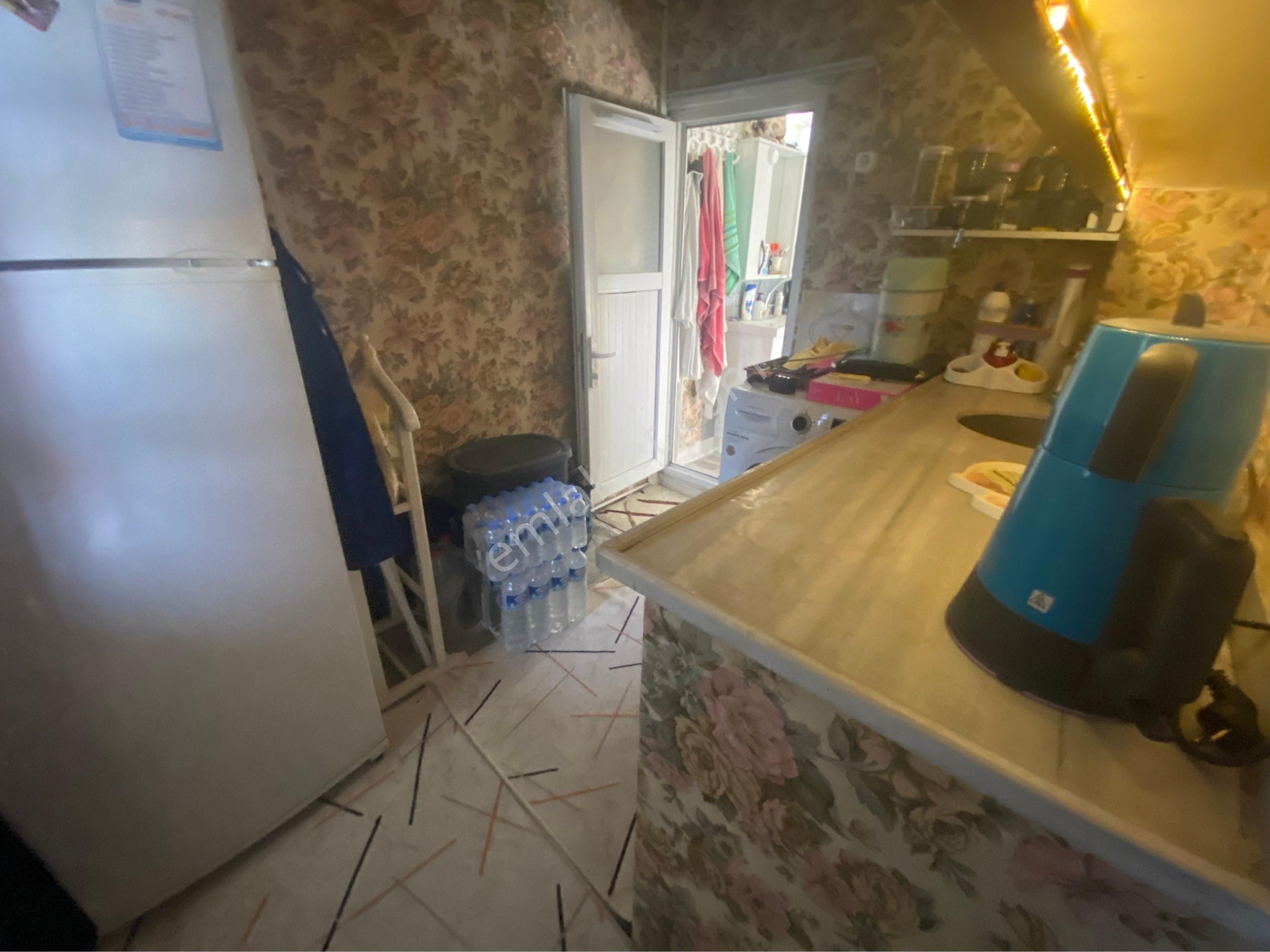 Cumhuriyet De 75m 2 Kat Ve 1 Teras Kat. 2 Şer Odslı Ferah Ve Temiz Ev - Görsel 21