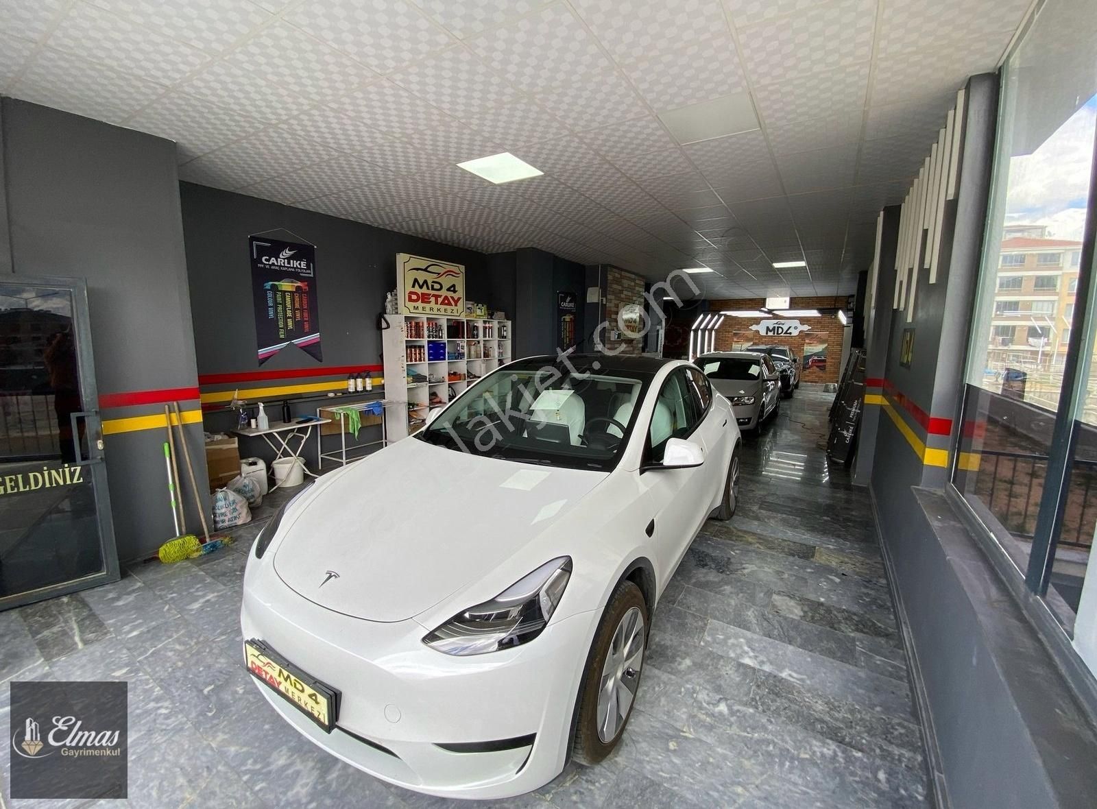 Elmas Emlaktan Cadde Üzeri 250m2 Dükkan&mağaza