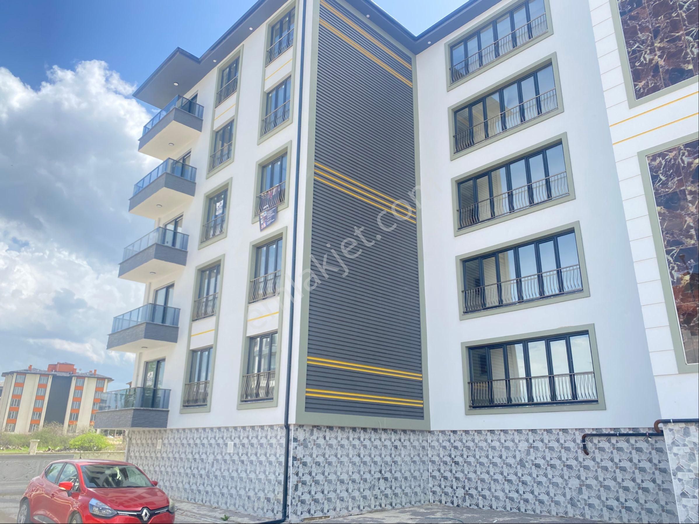 Dinamikten Satlık3+1ve4+1 Daireler