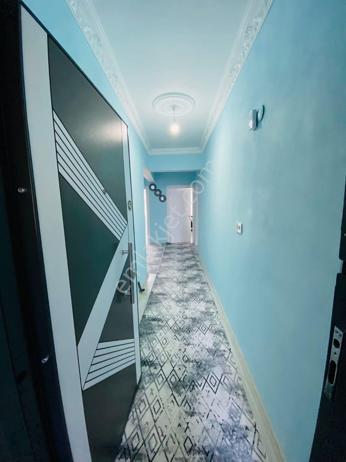 Satılık Ikı Katlı Müstakil Bahçeli Ev - Görsel 9