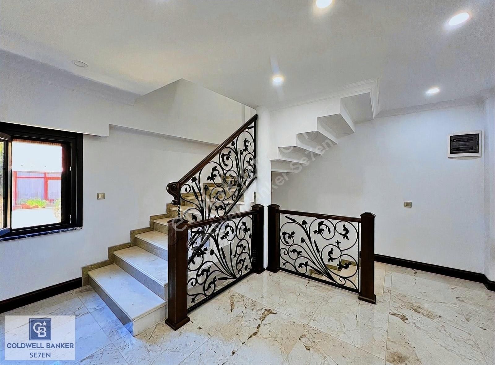 Cb Se7en'dan Gürpınarda Deniz Manzaralı 8+2 Villa - Görsel 8