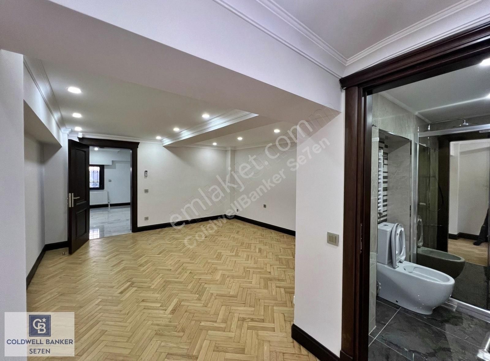 Cb Se7en'dan Gürpınarda Deniz Manzaralı 8+2 Villa - Görsel 26