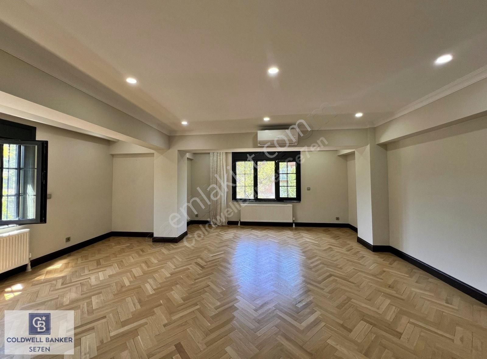 Cb Se7en'dan Gürpınarda Deniz Manzaralı 8+2 Villa - Görsel 6